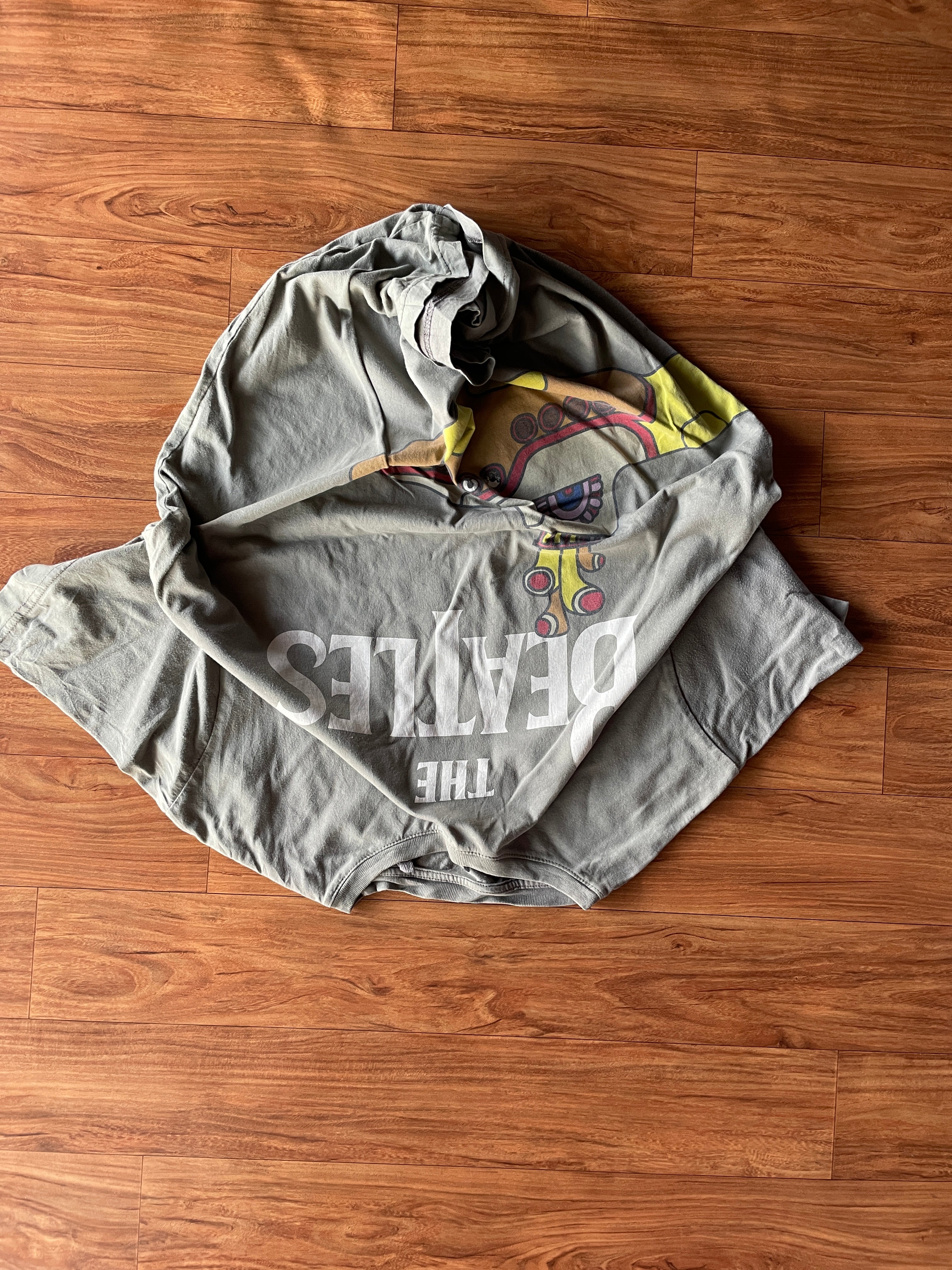 Tee