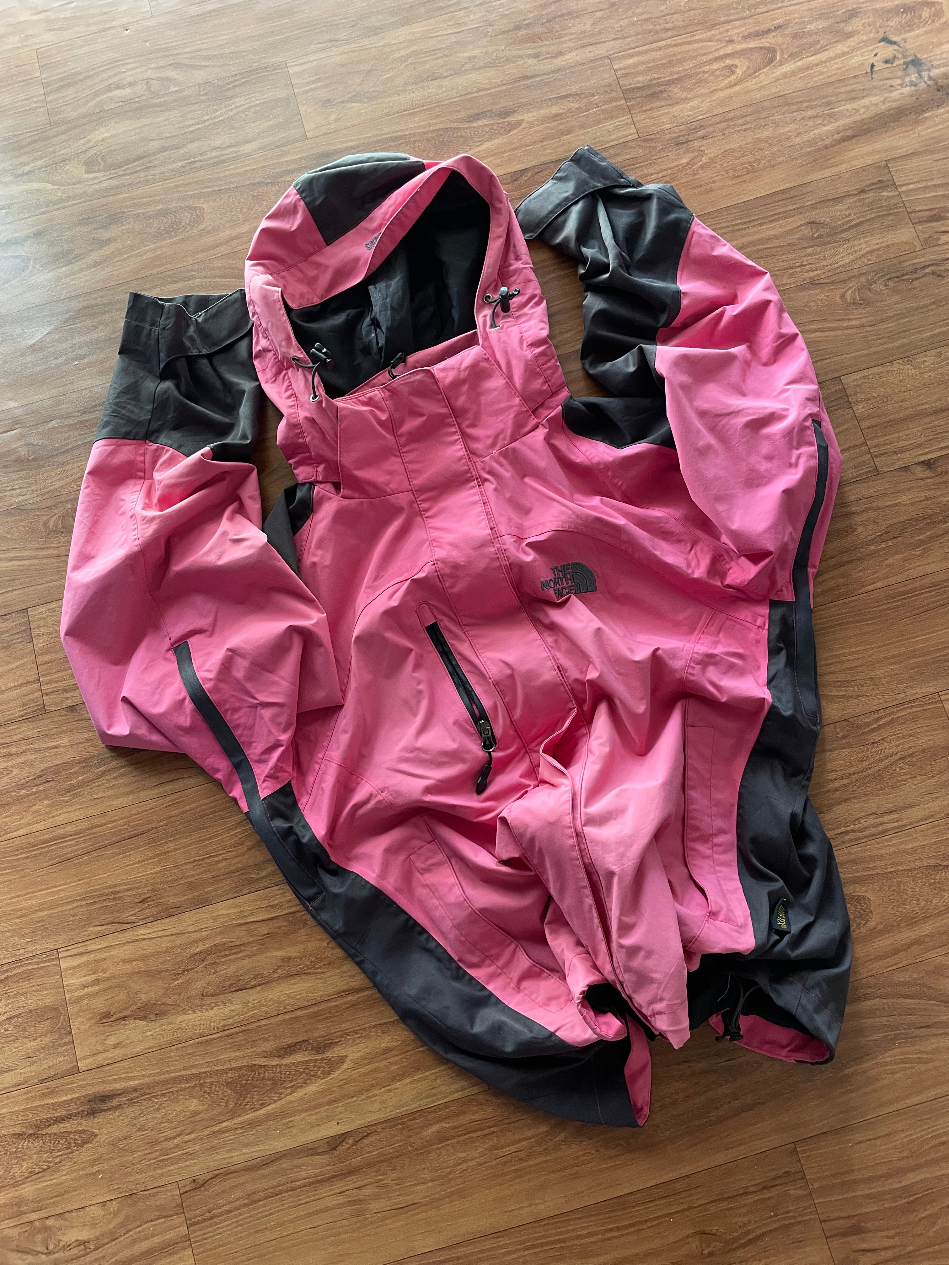 The north face (gore-tex)