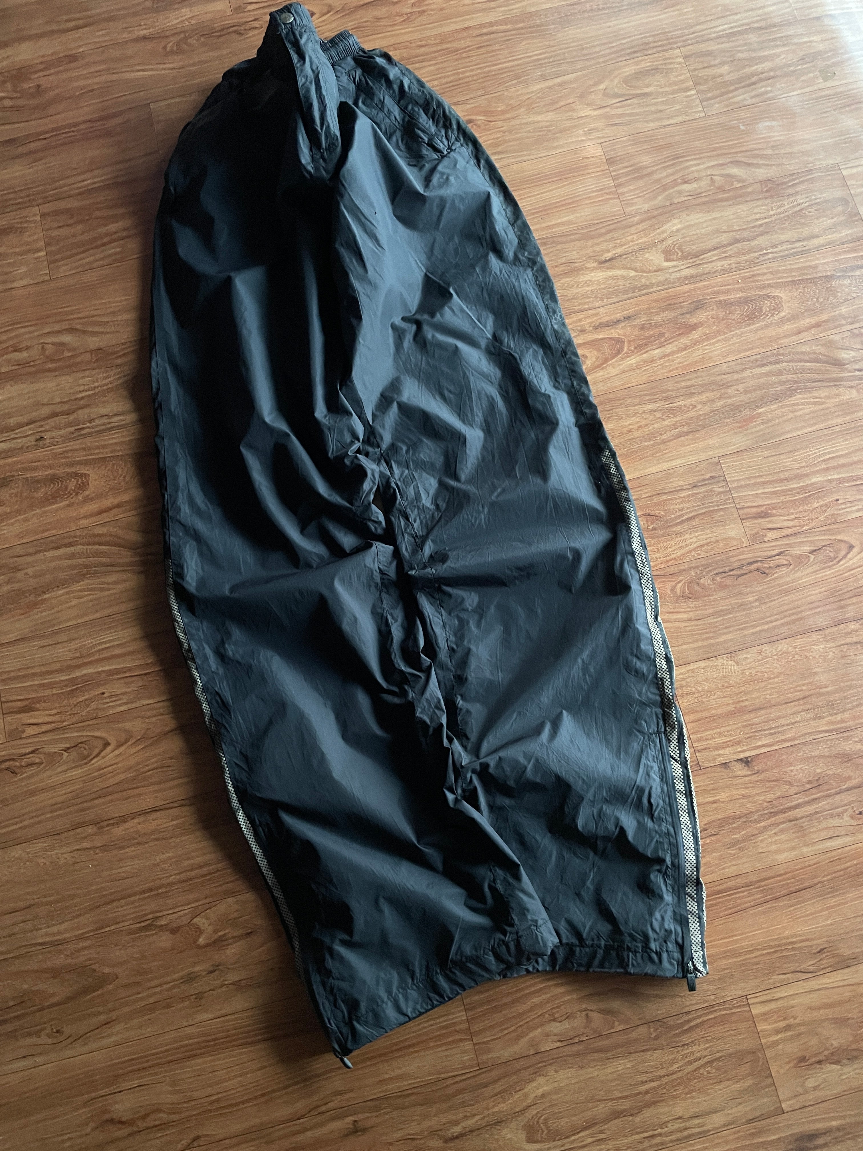 Trackpant