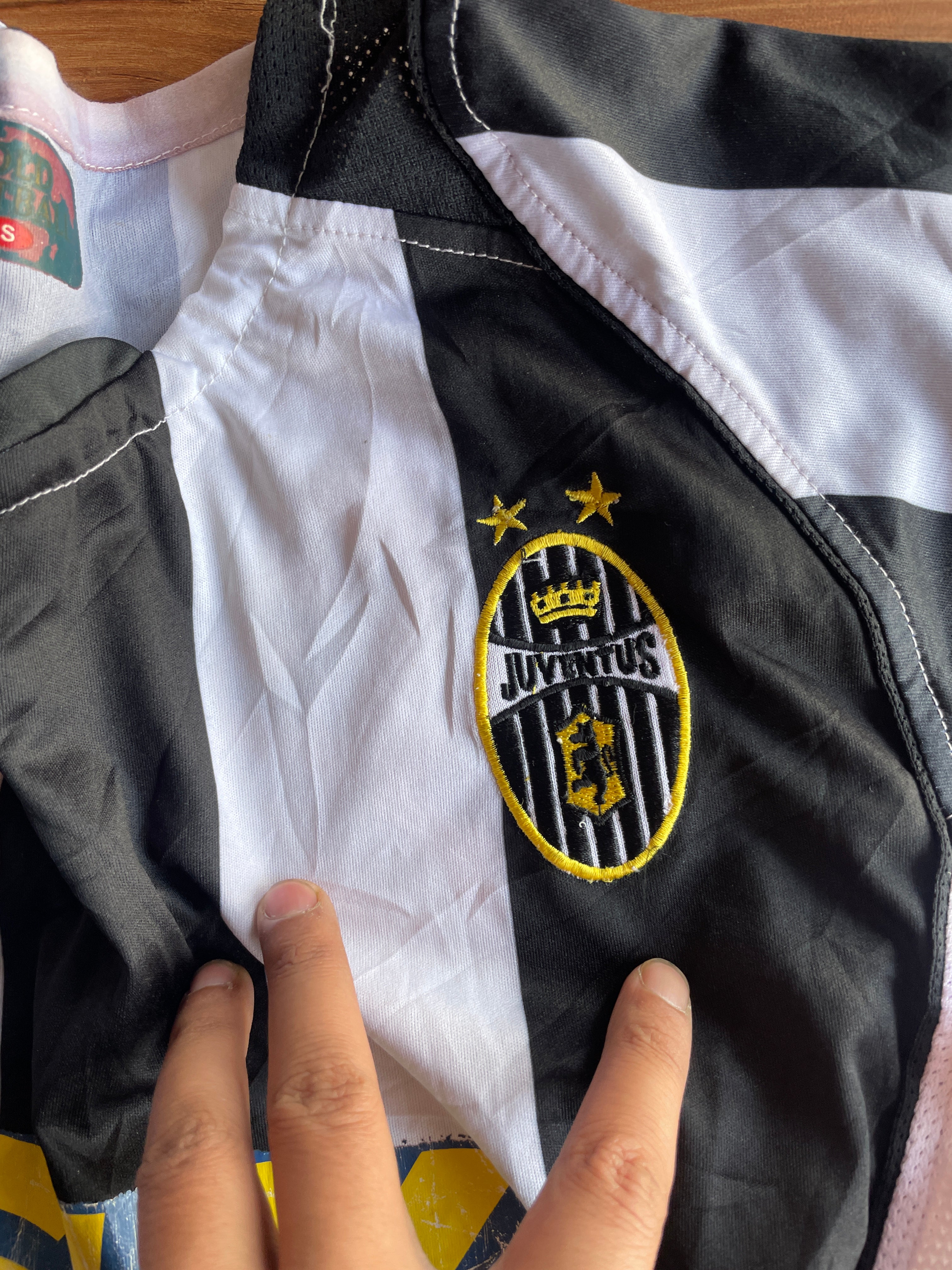 Juventus Jersey -L