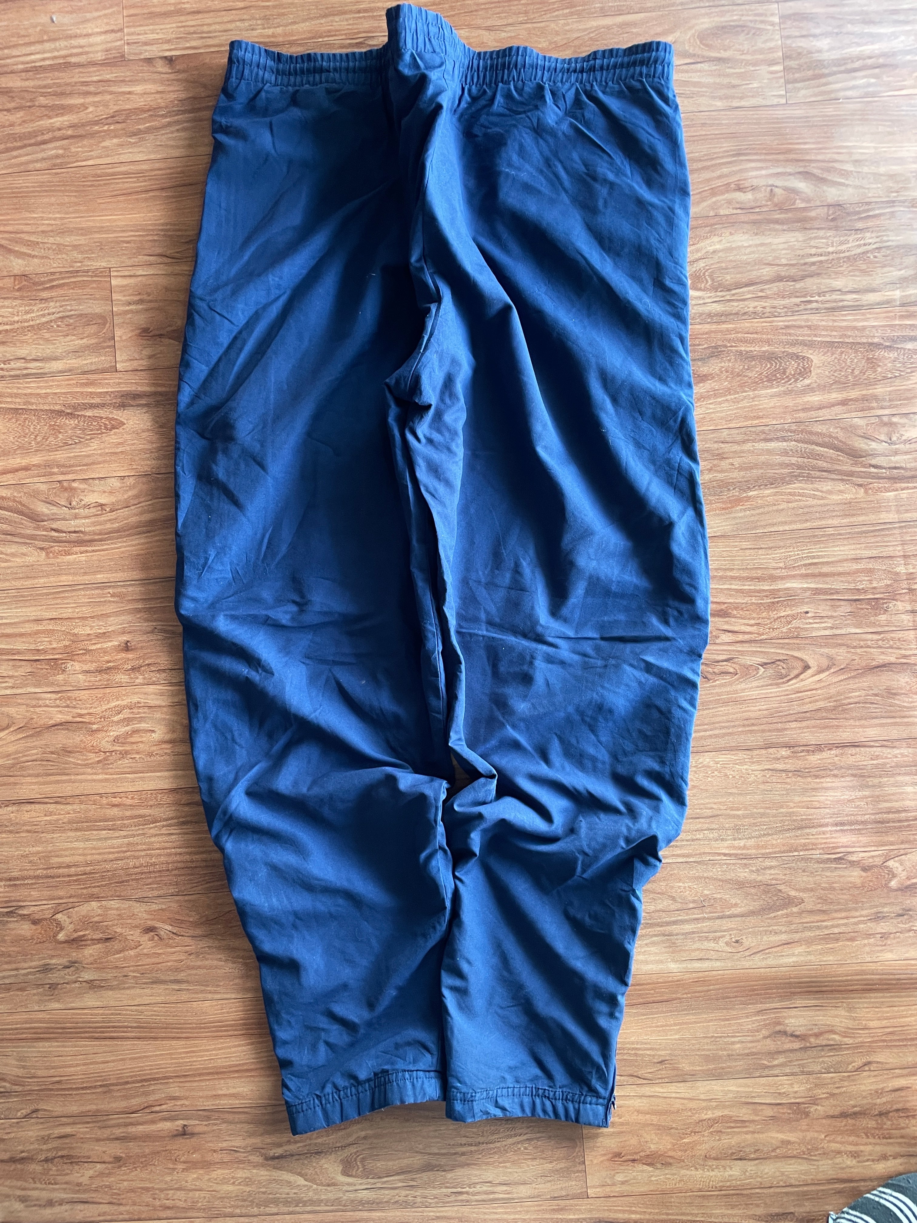 Vintage Reebok (W38-40 L41)