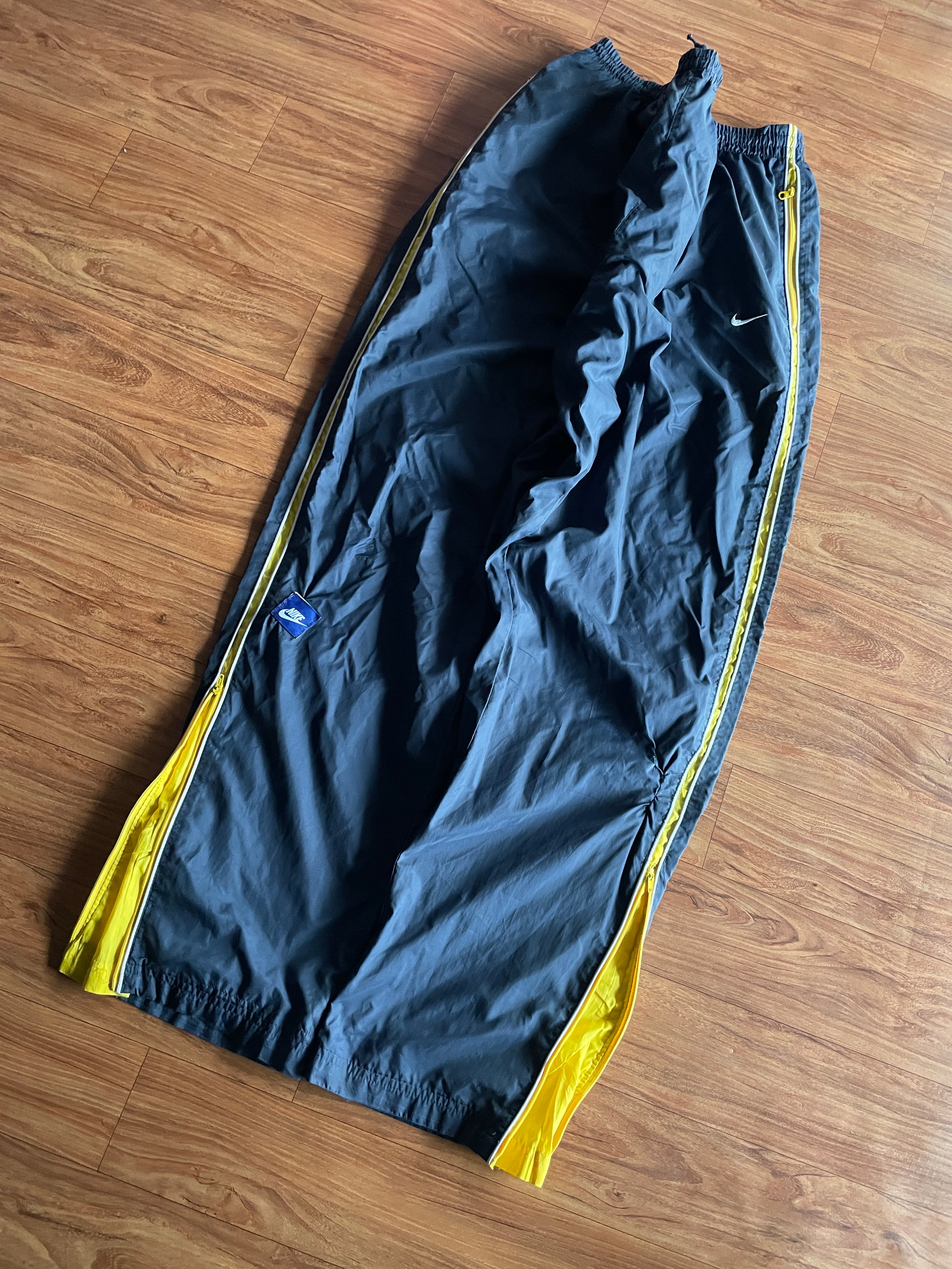 Trackpant