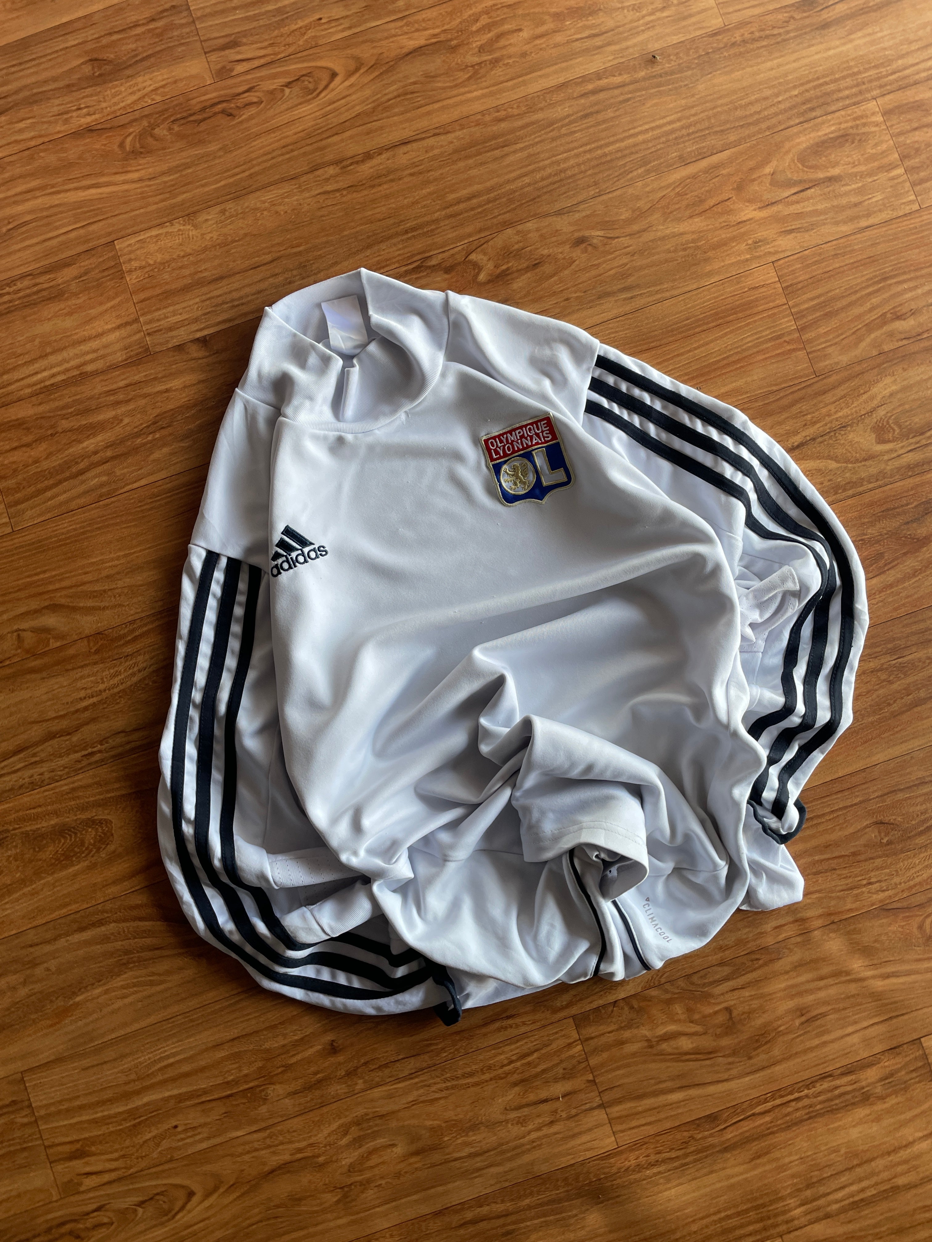 OLYMPIQUE LYONNAIS 2018(c40-42 L28)