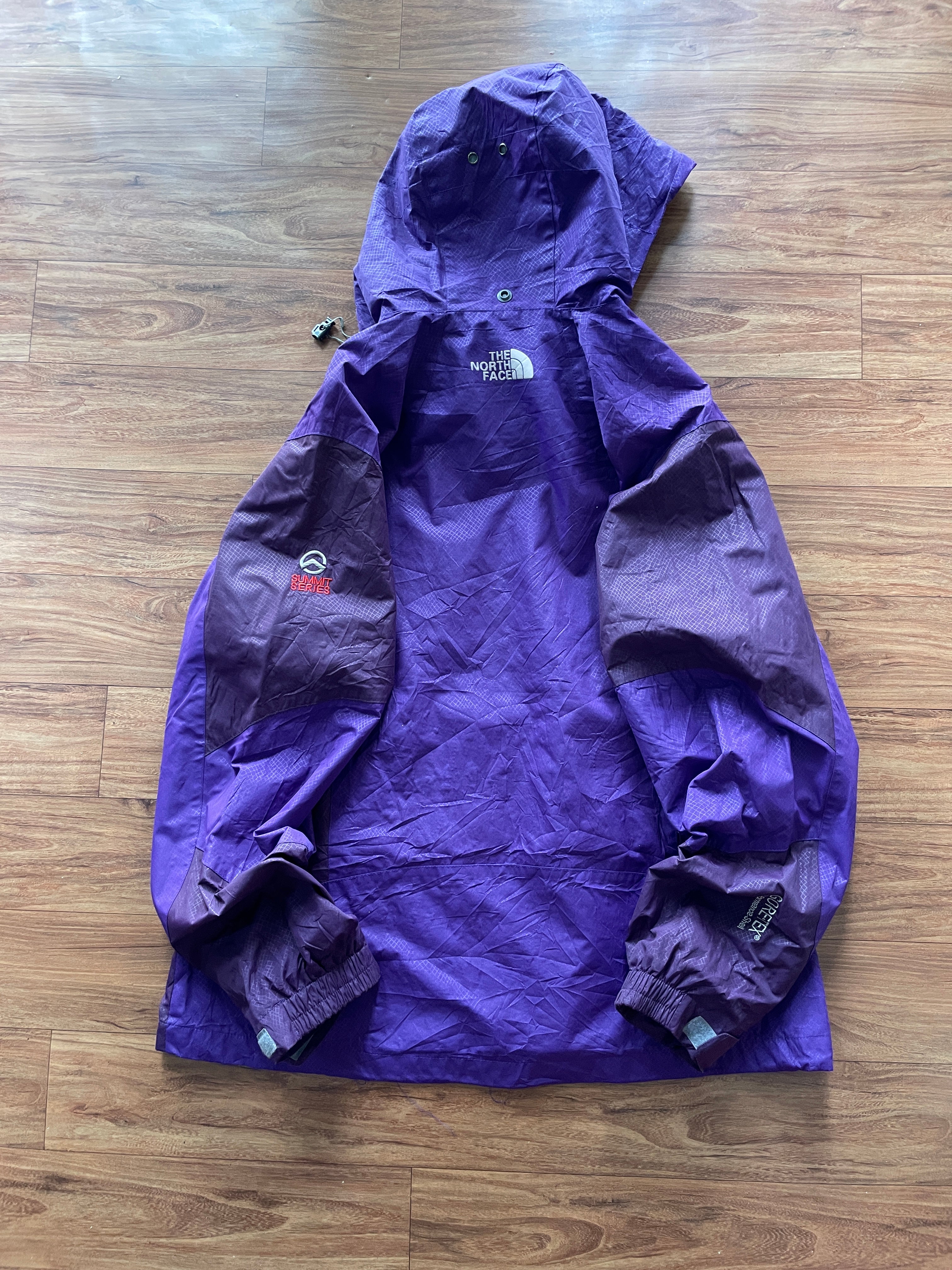 The north face (gor-tex)