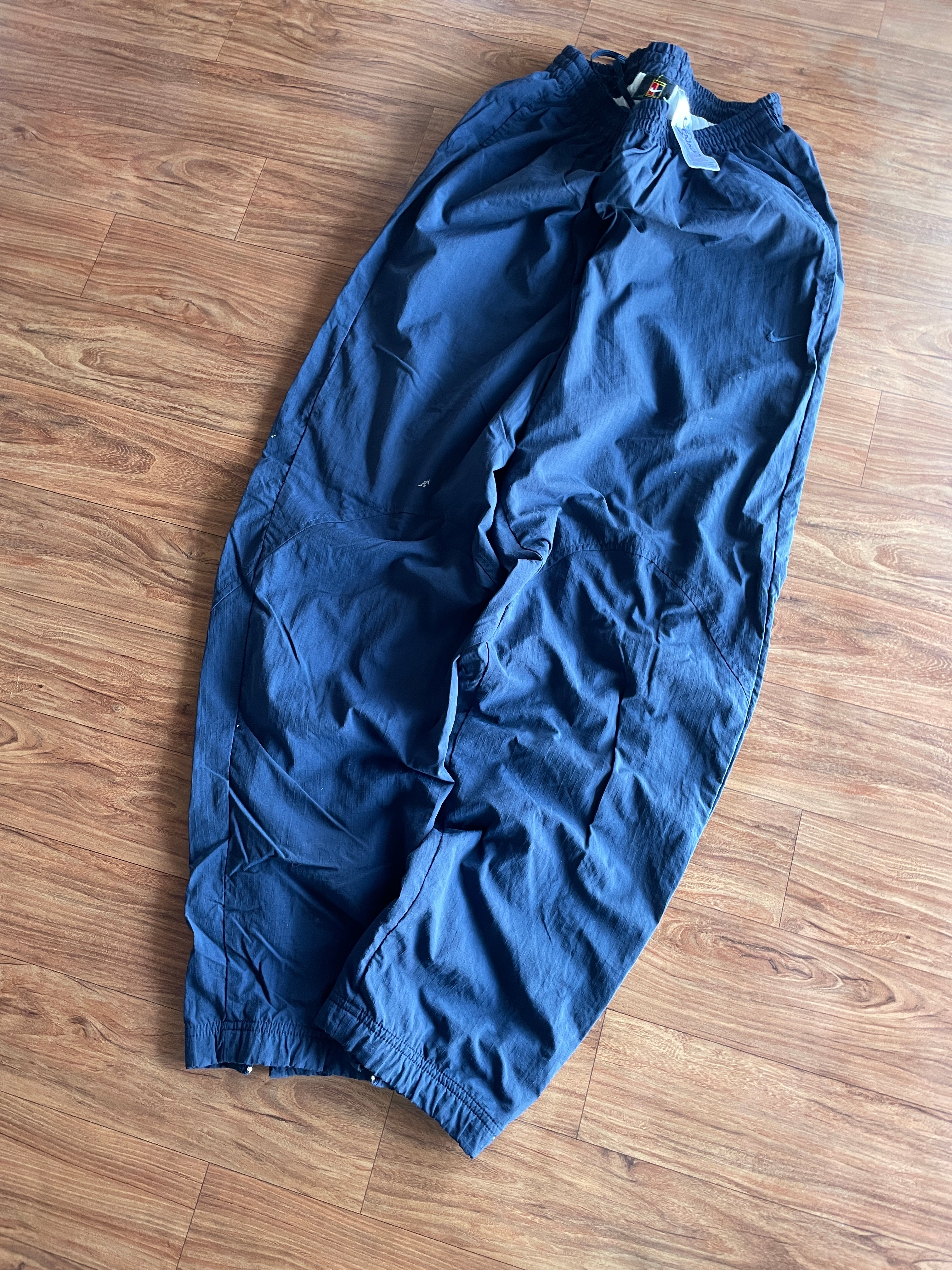 Vintage (W30-32 L41)