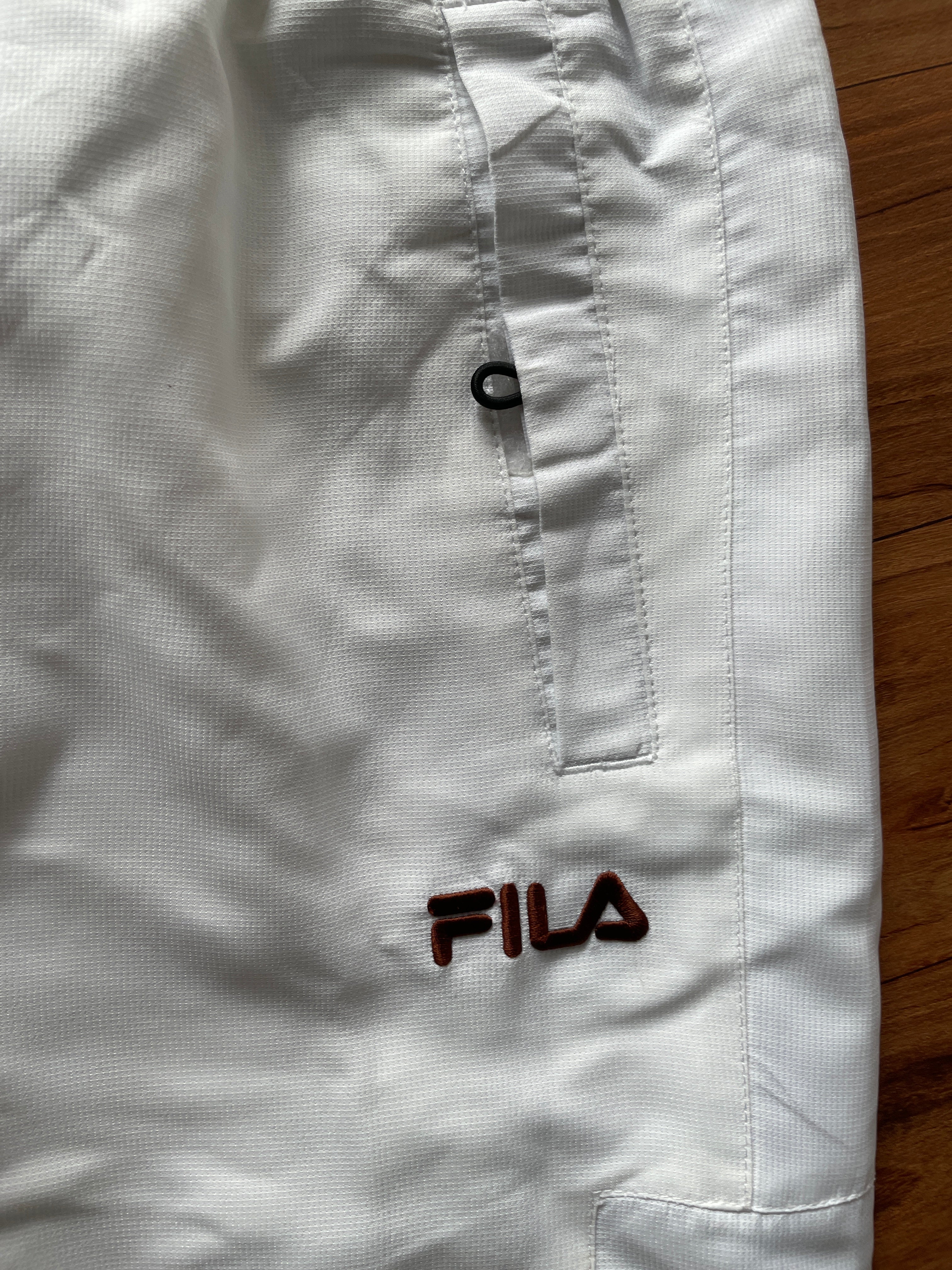 Fila track