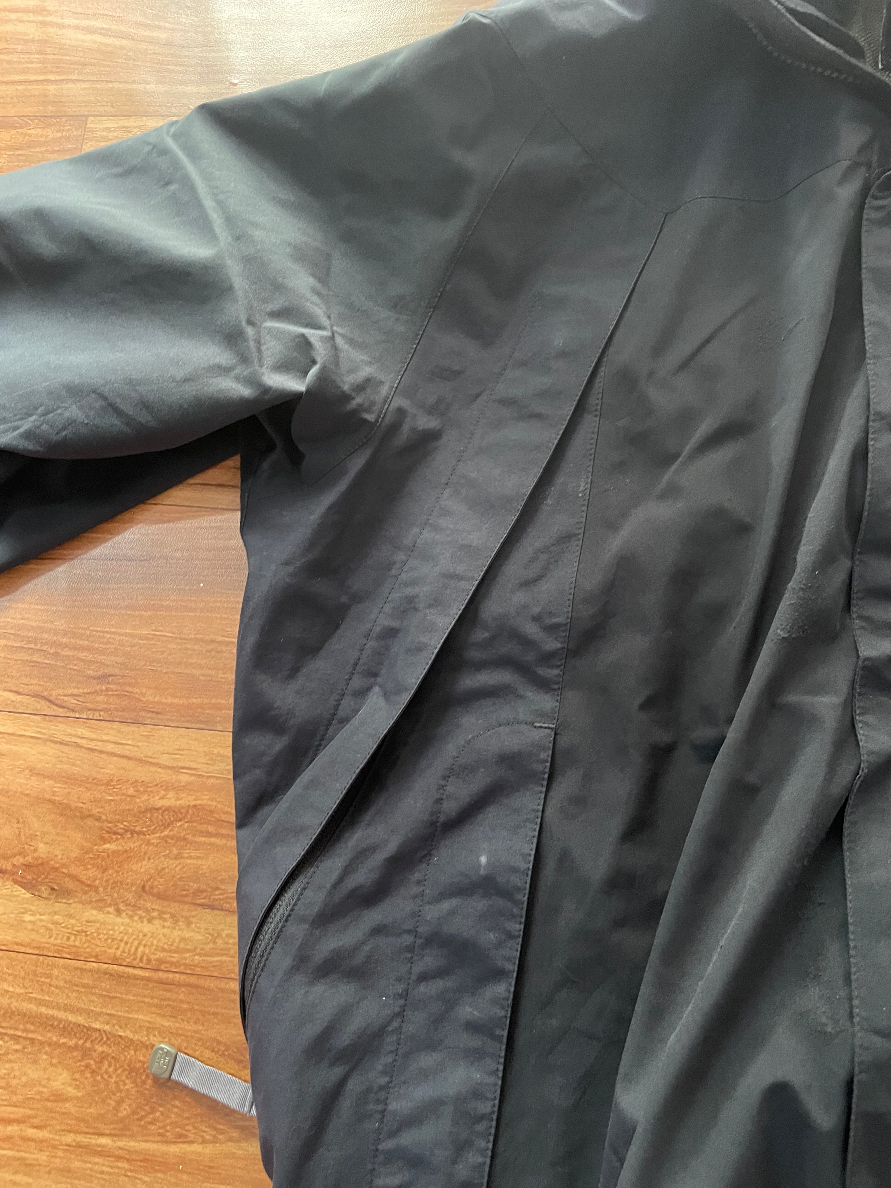 The north face heavy jacket  (gore-tex )