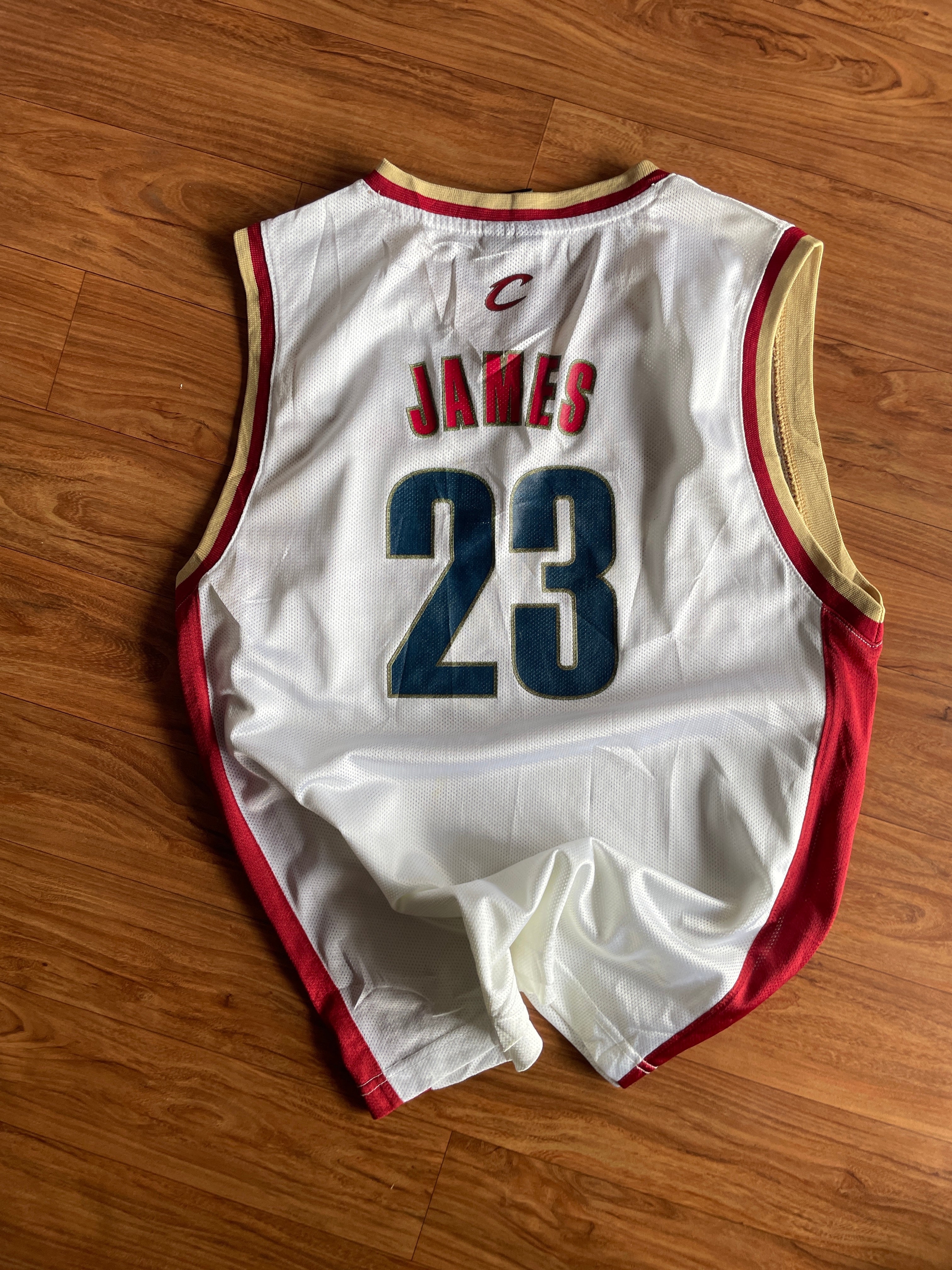 Vintage cavaliers James jersey