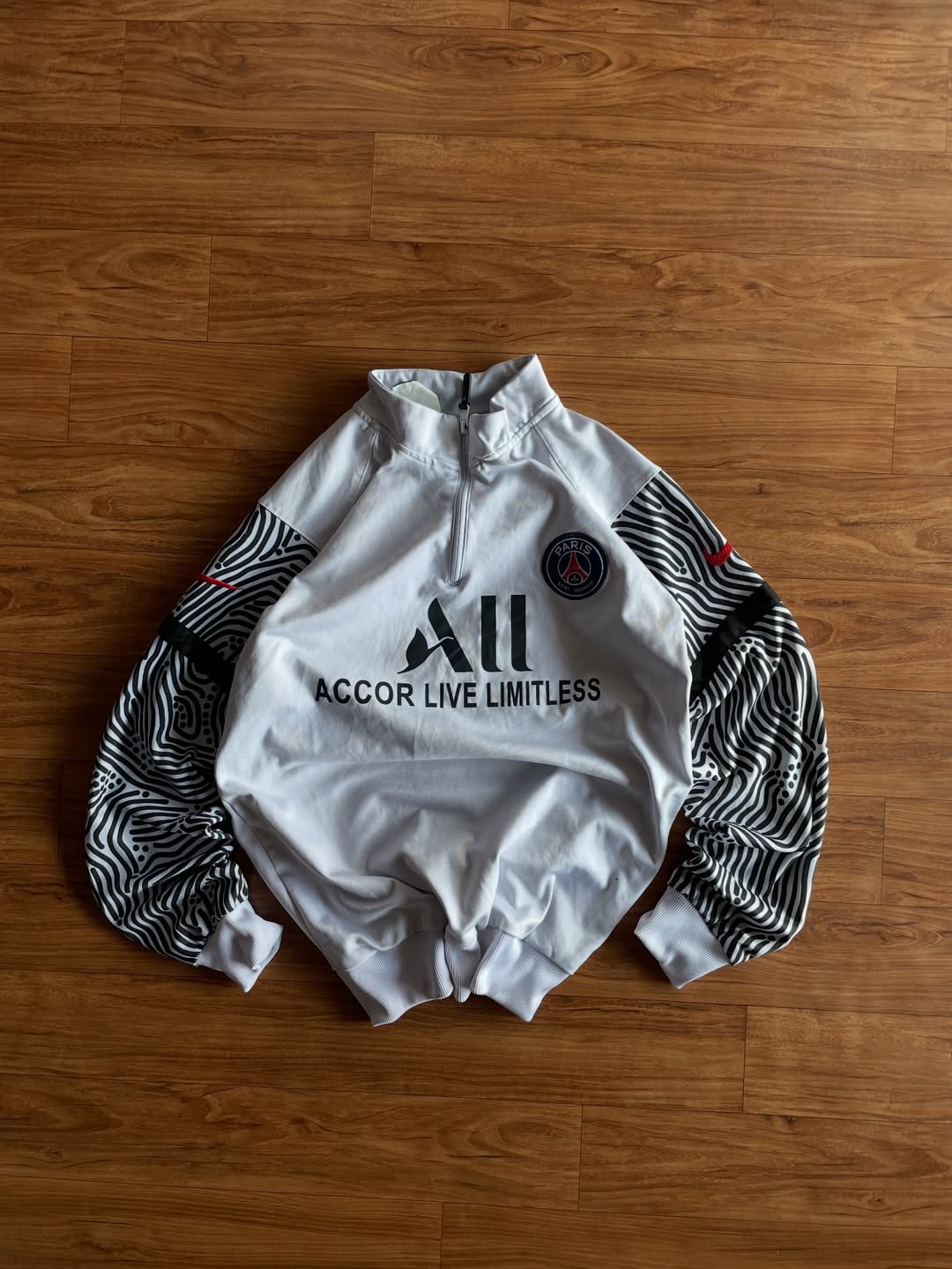 PSG full sleeves
