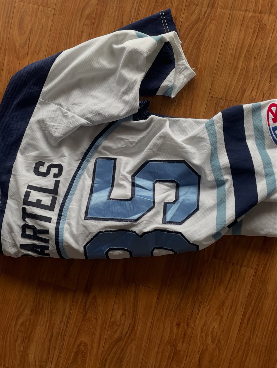 Ice hockey jersey
