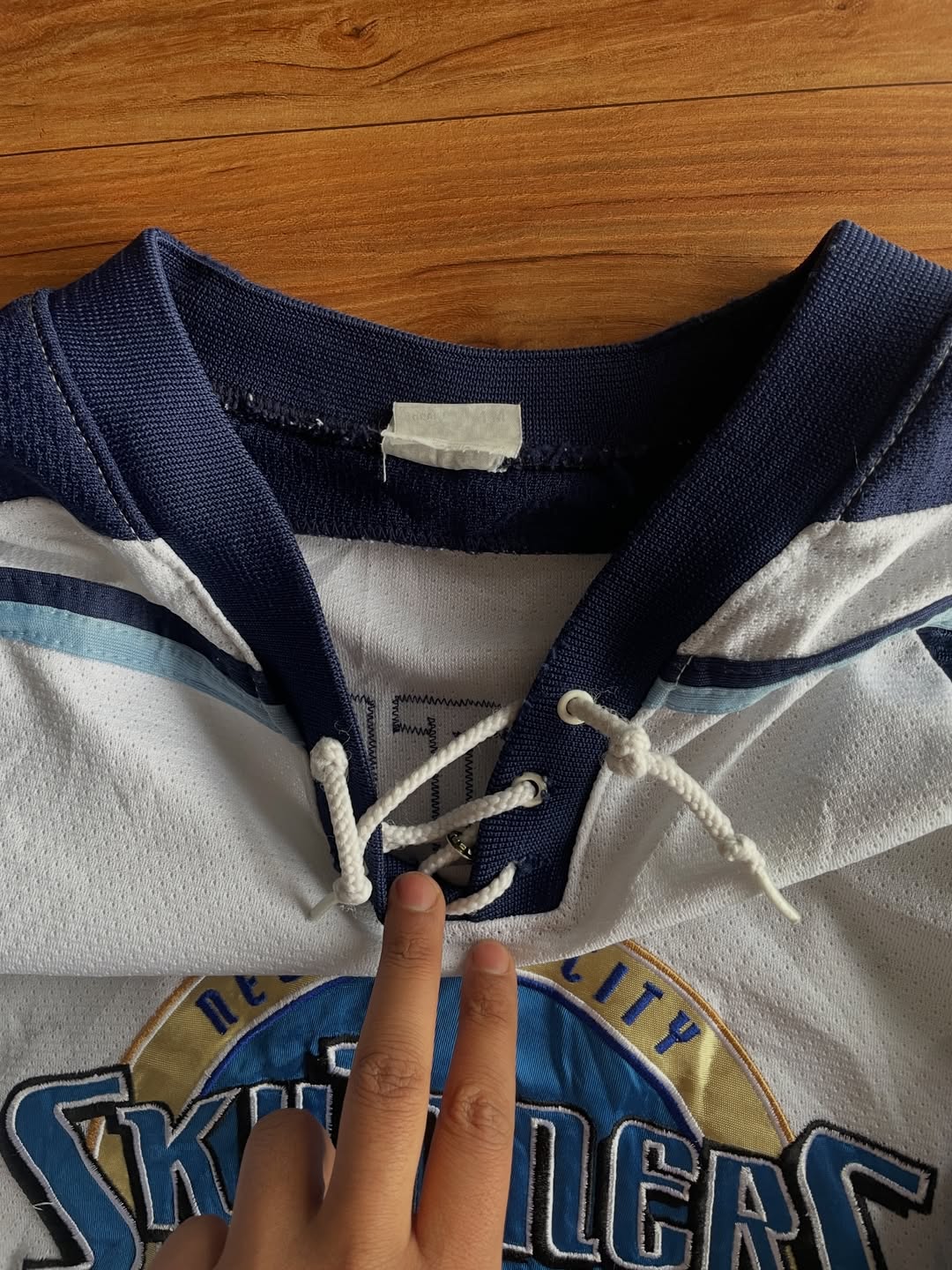 Ice hockey jersey