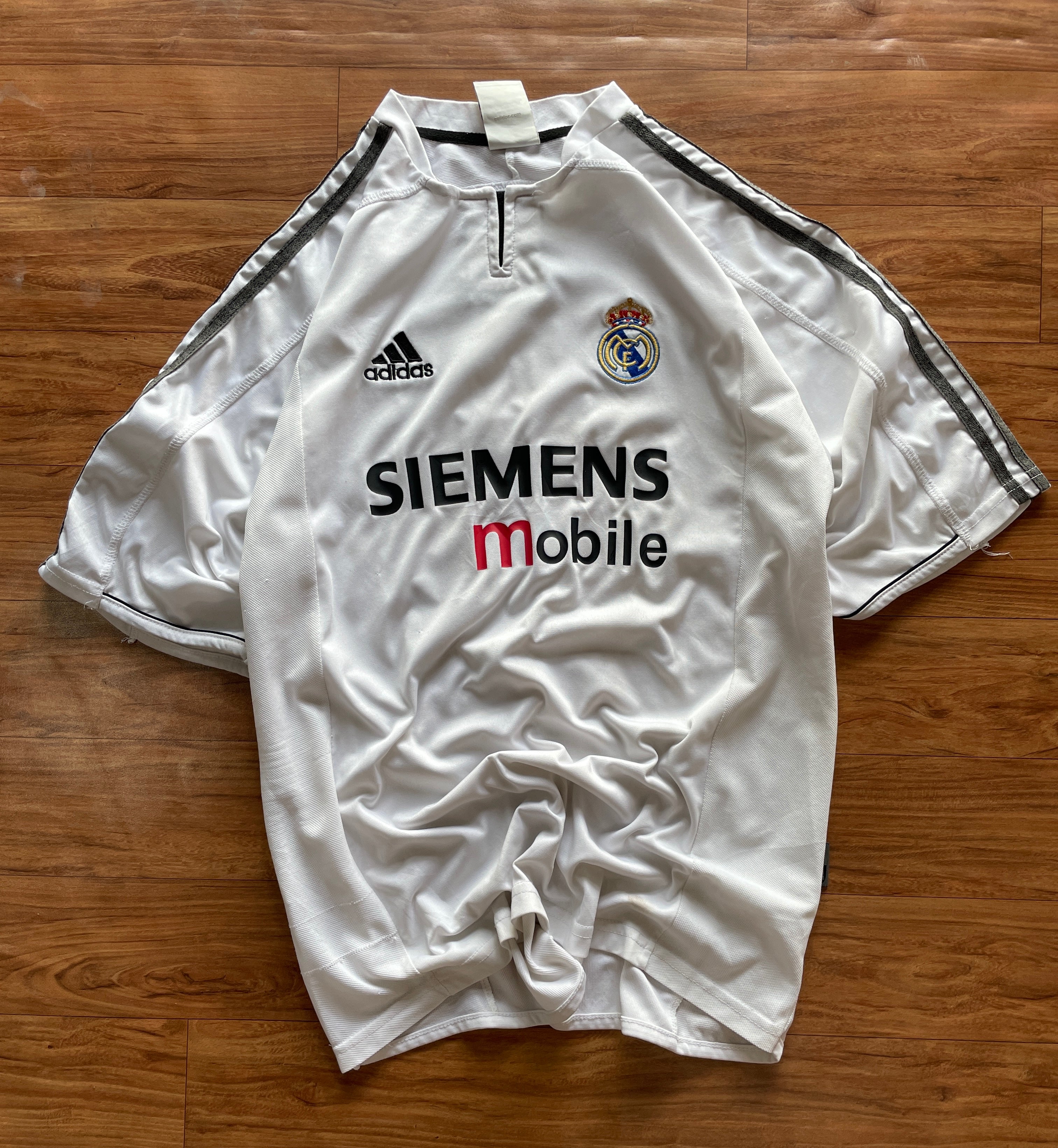 Real Beckham #23 jersey 2003-05