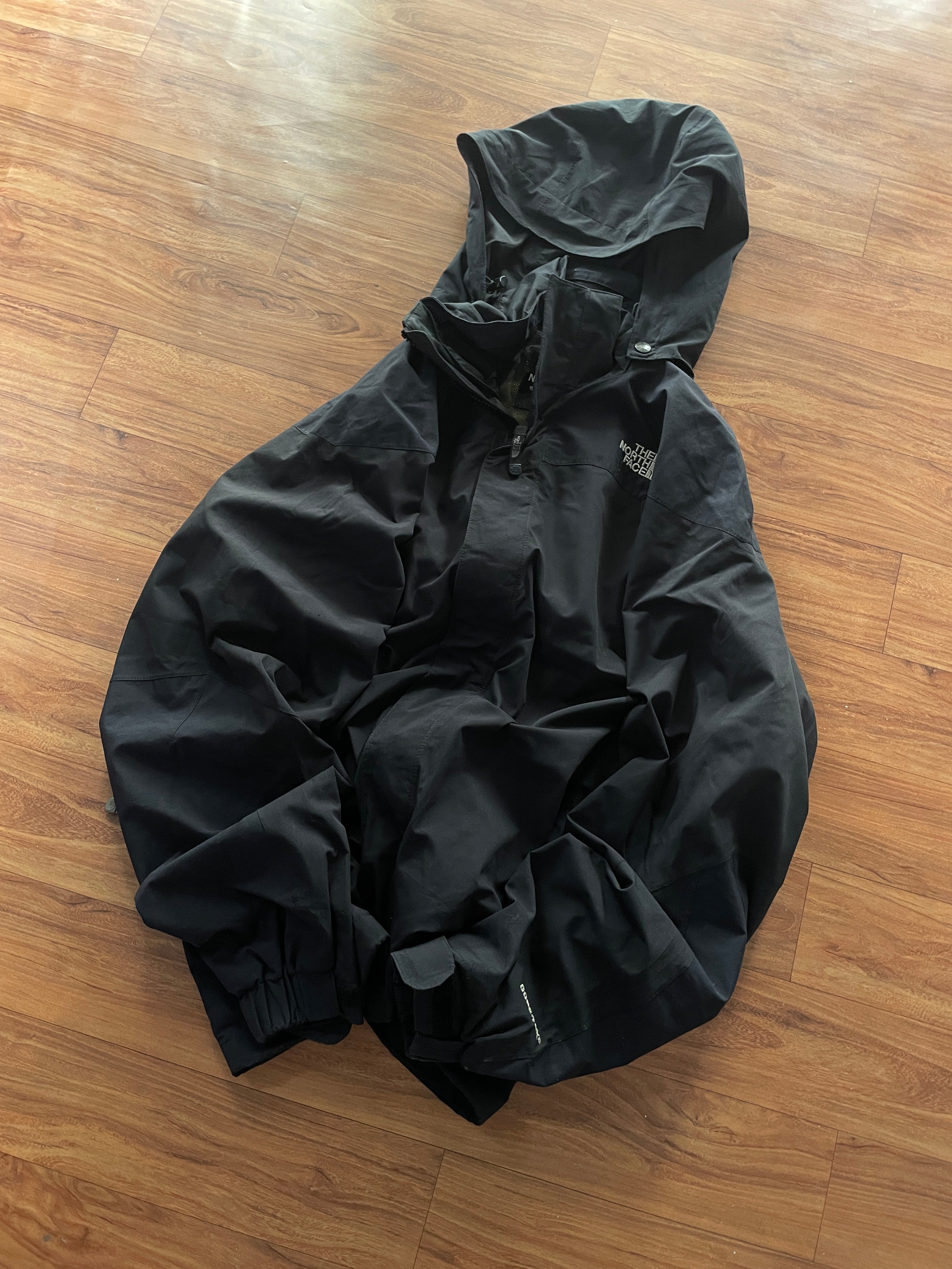 The north face heavy jacket  (gore-tex )