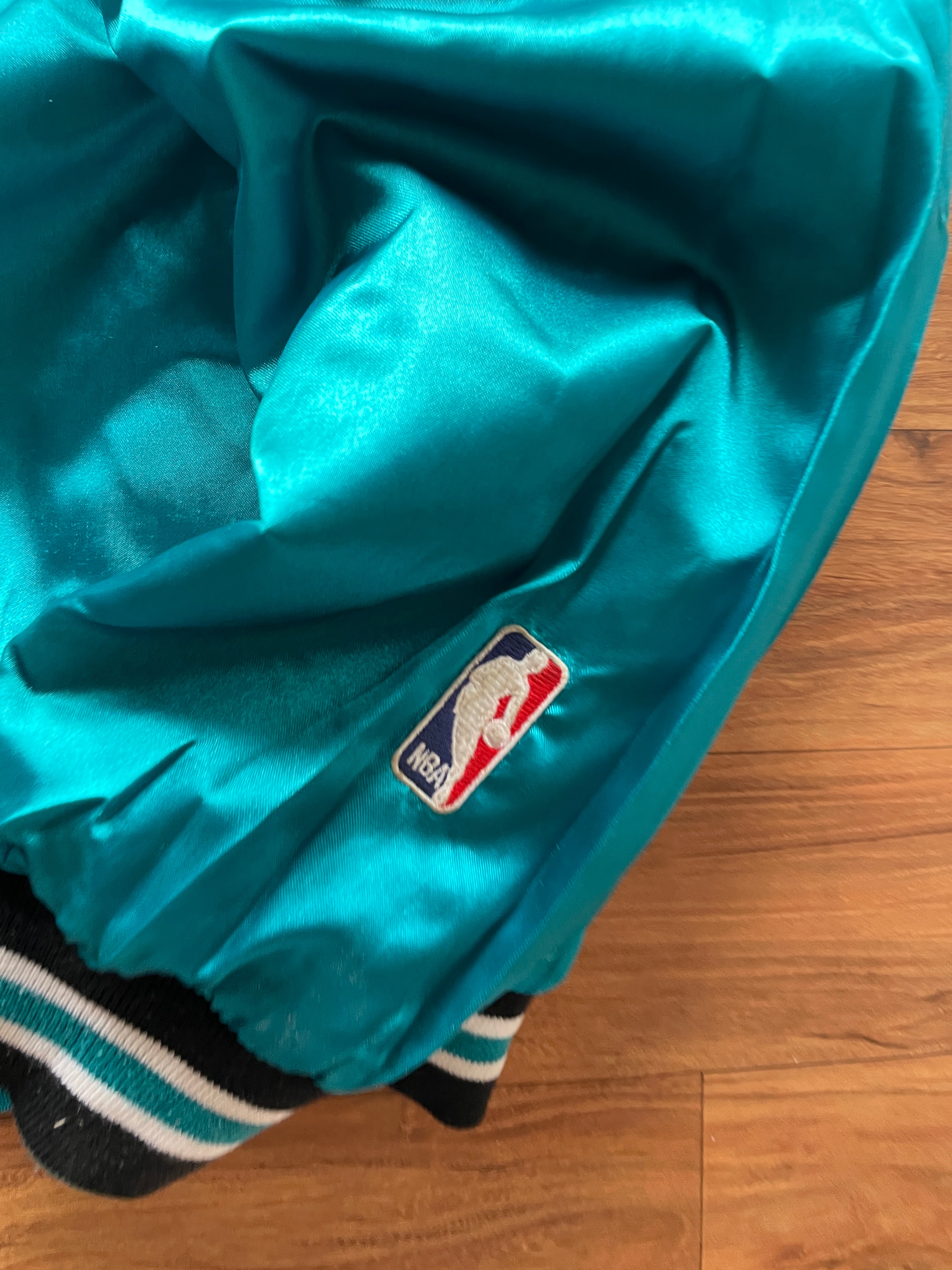 Starter Charlotte Hornets reversible jacket