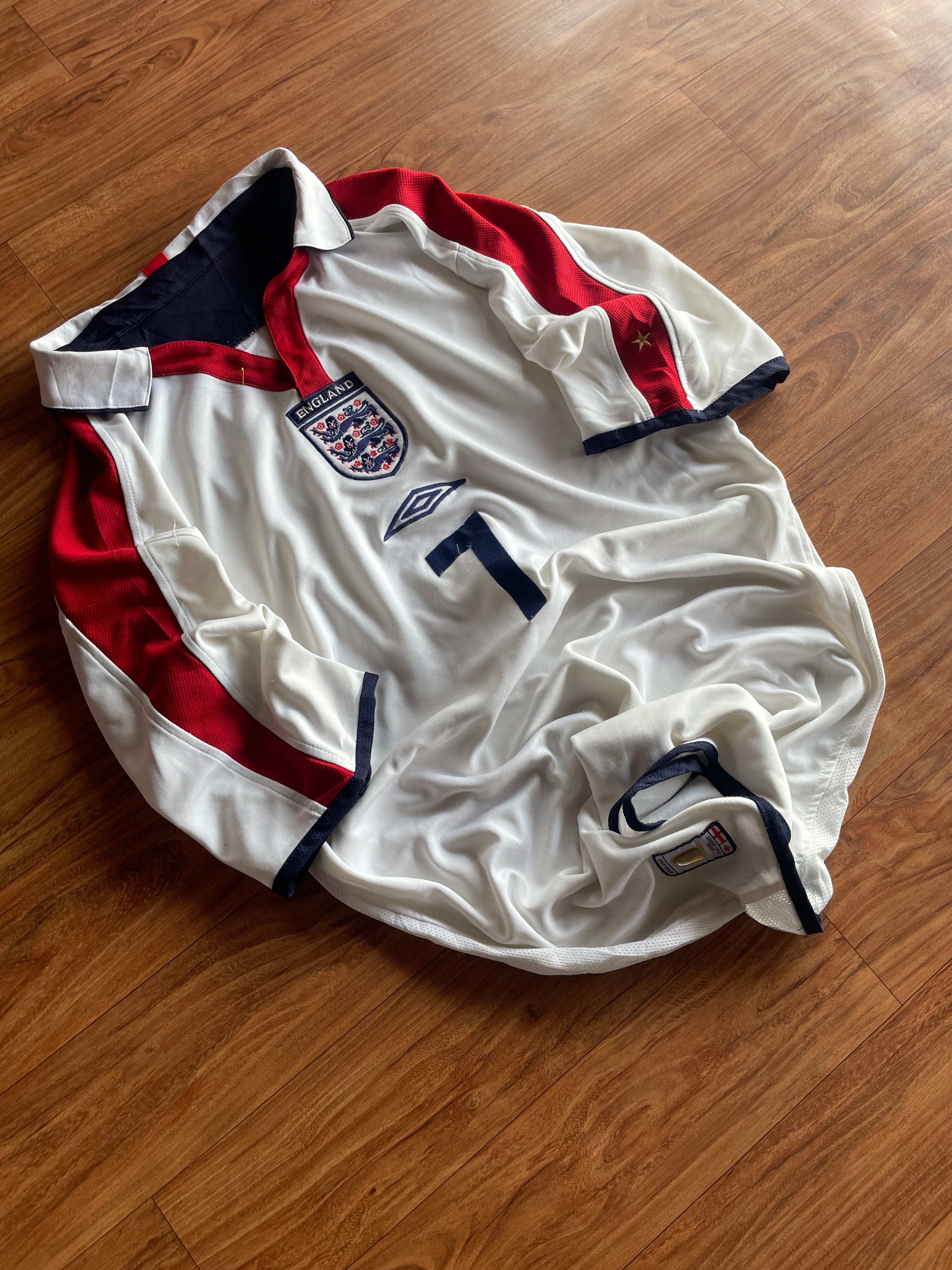 Vintage 2004 home beckham jersey