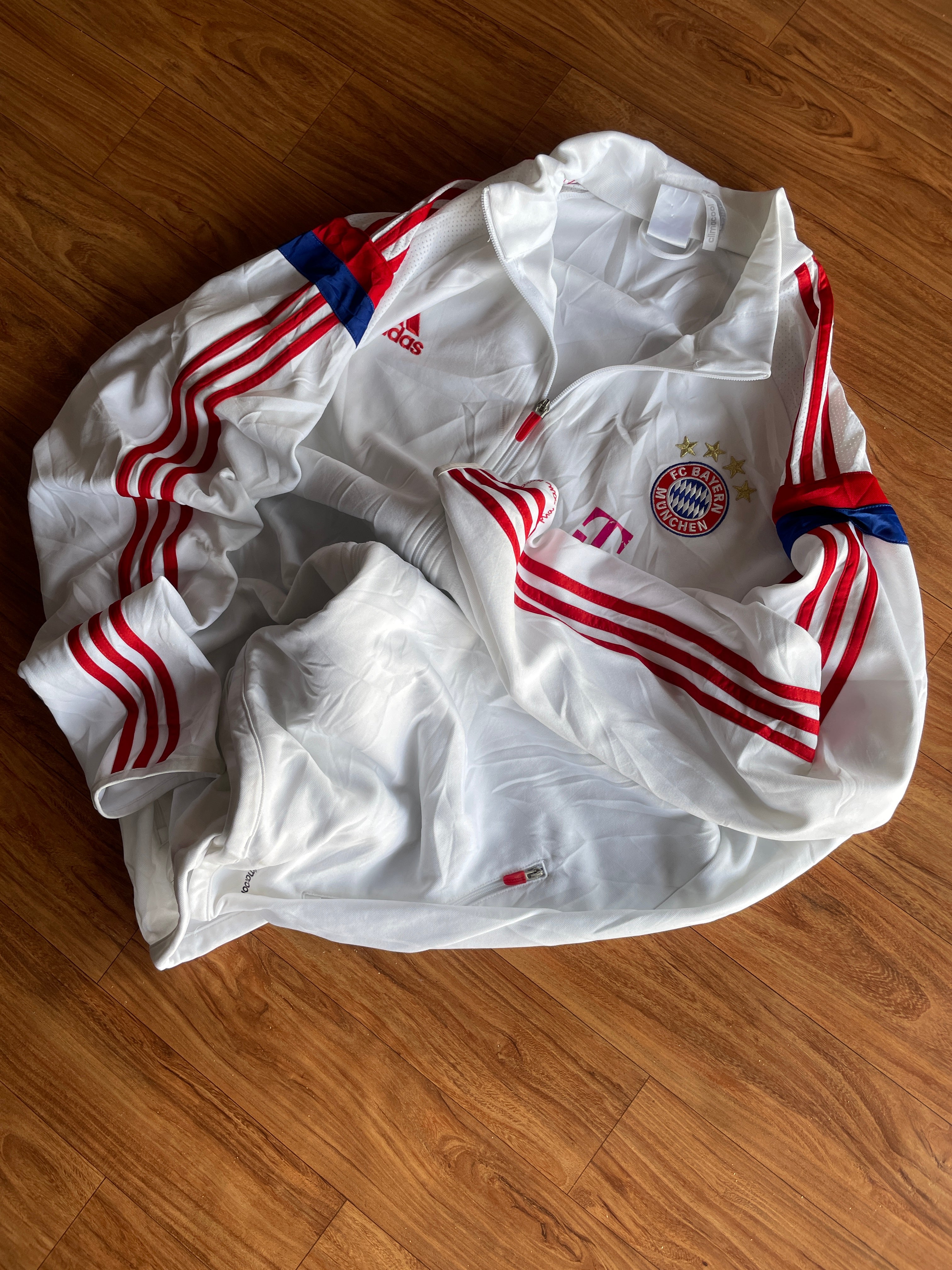 Bayern Munich(C50-52 L29)