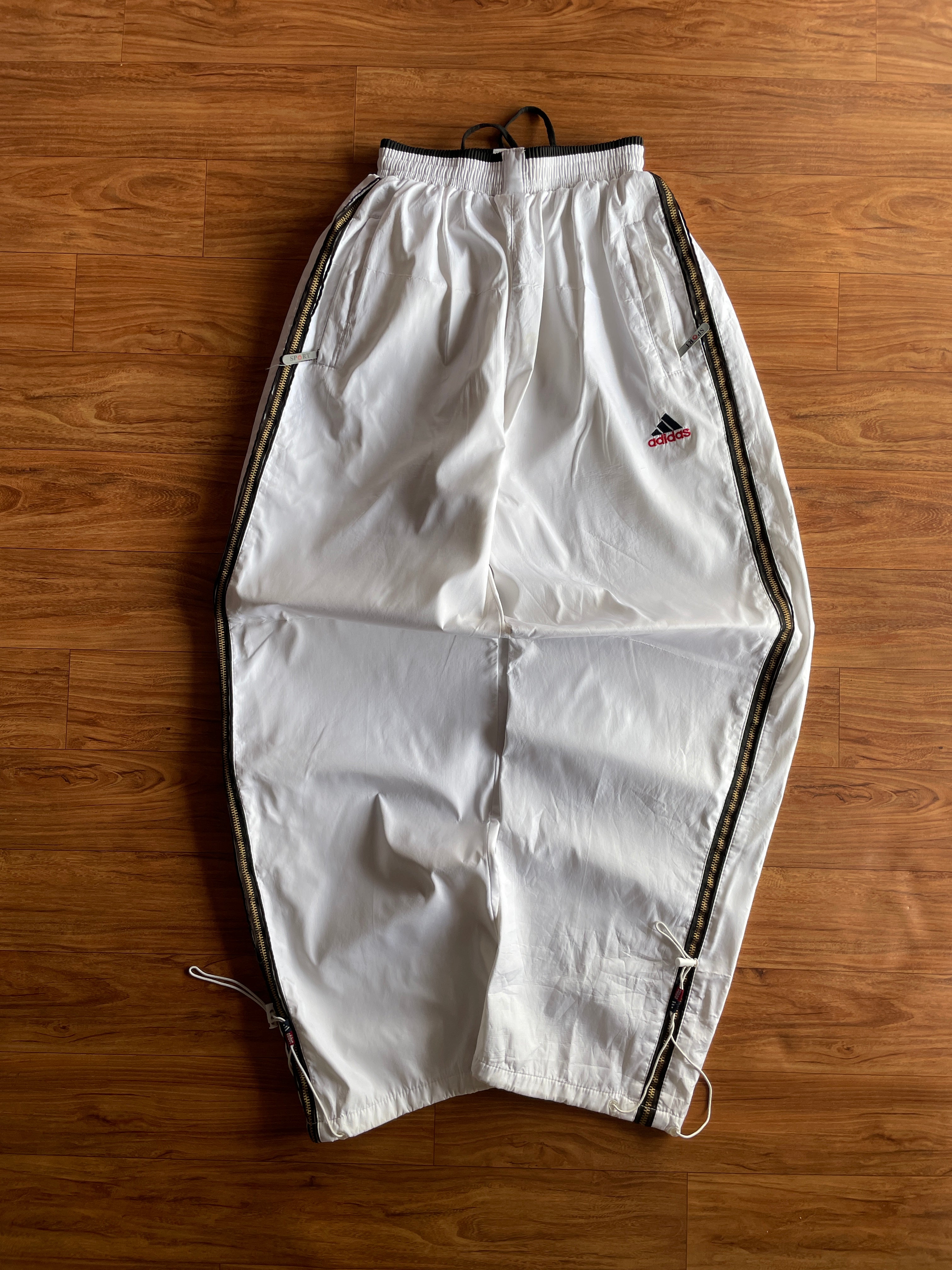 Vintage white (W24-26 L40)