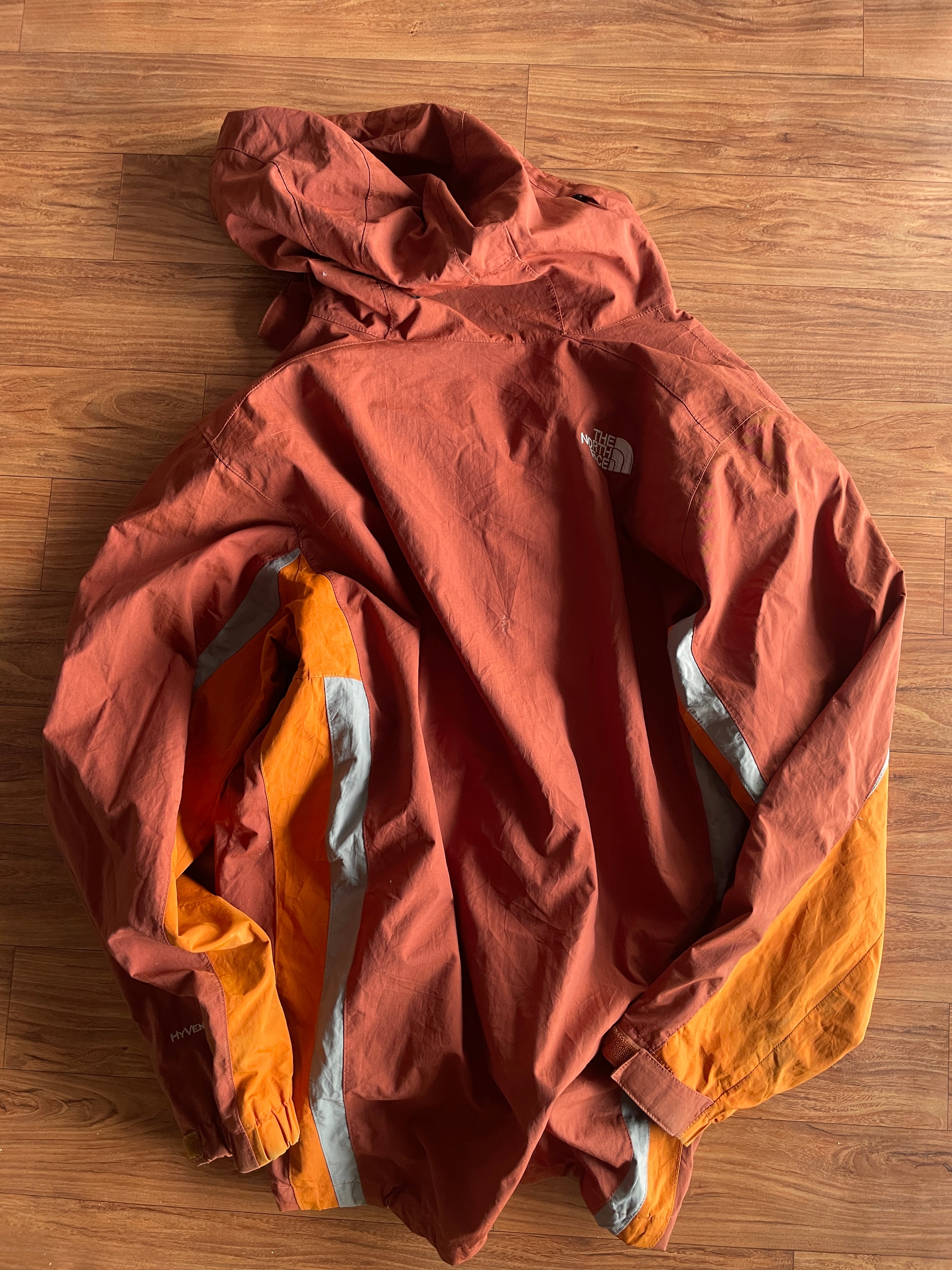 The north face(C46-48 L29