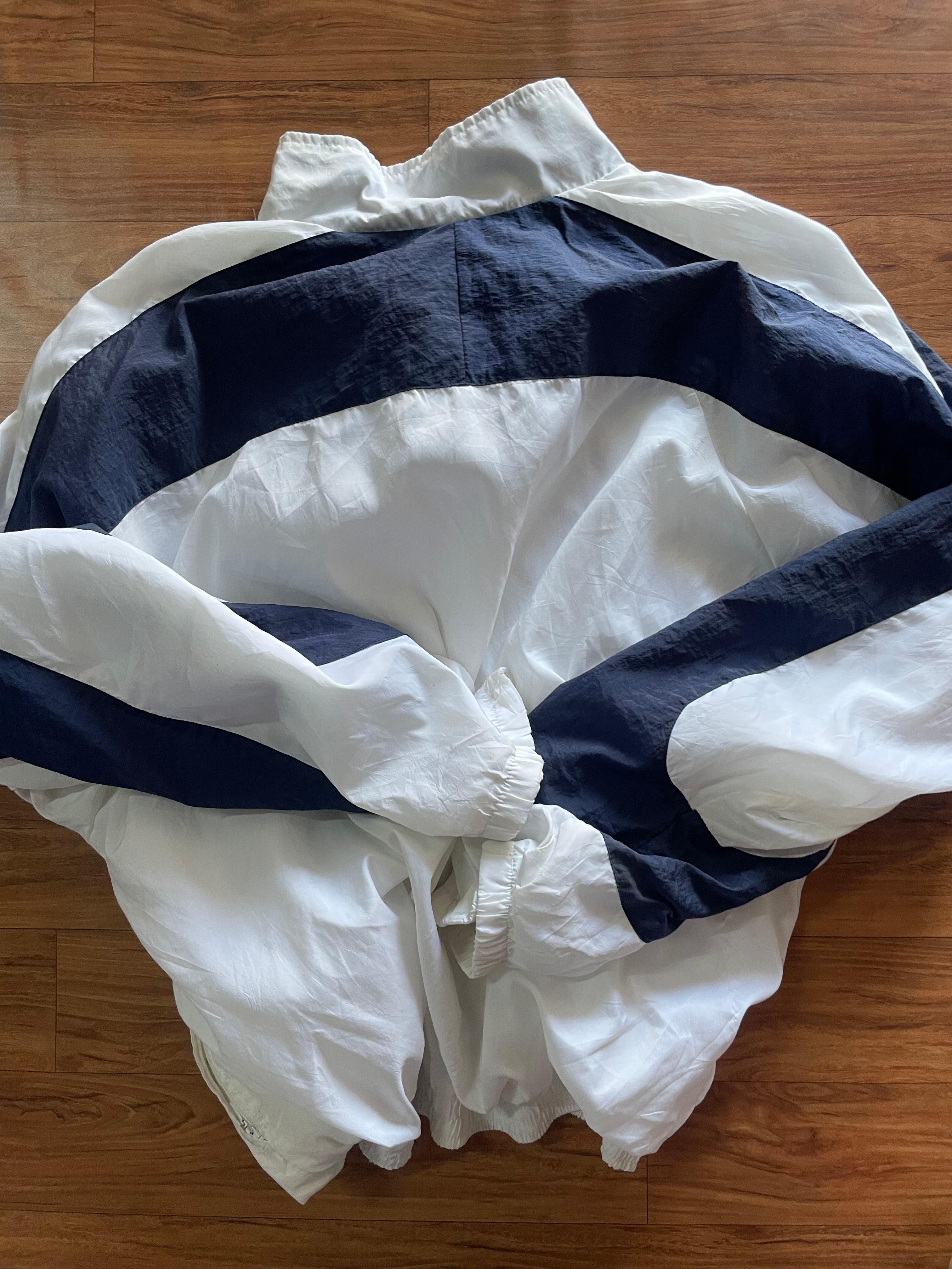 Nike vintage jacket (super rare )