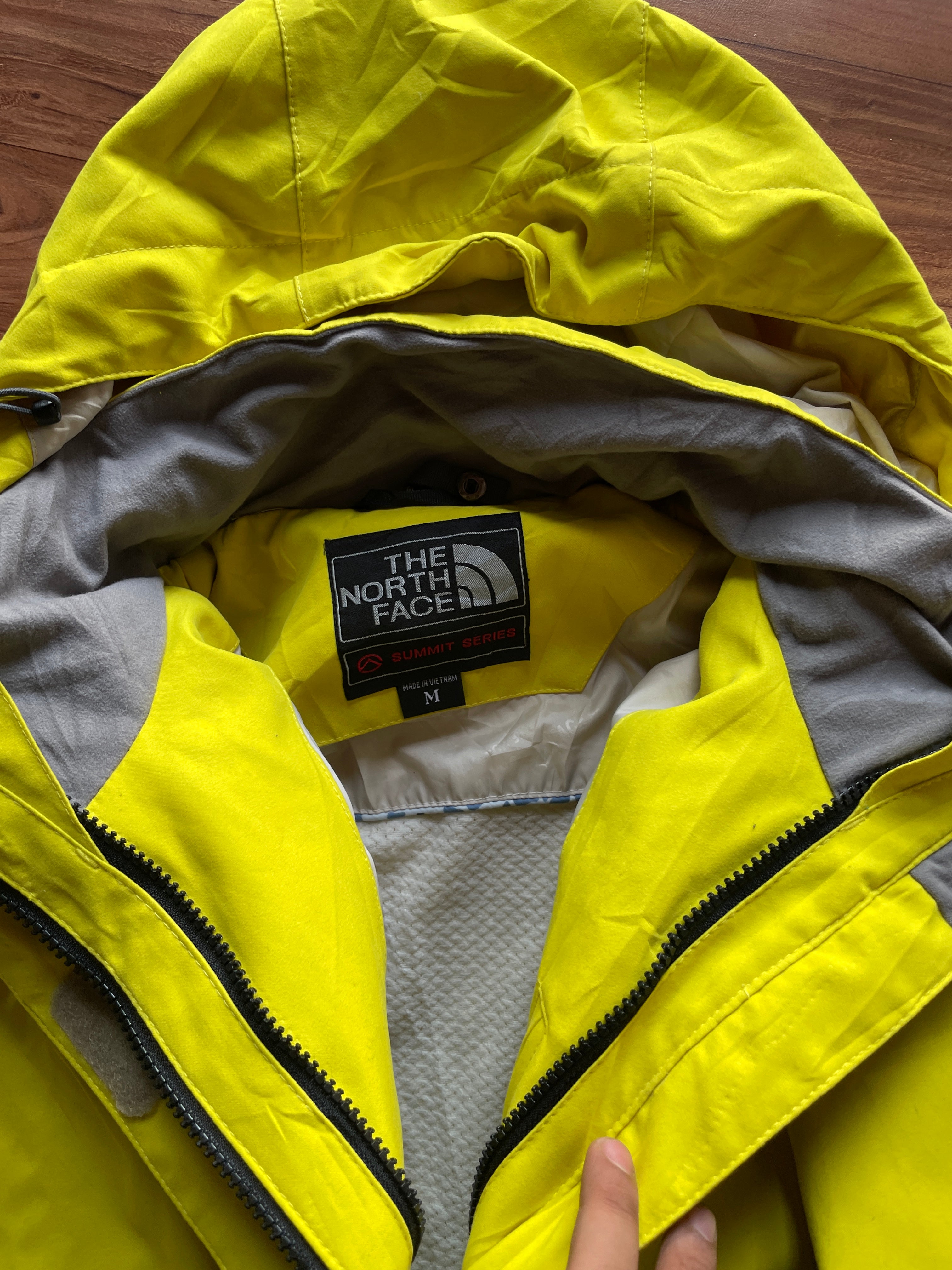 Gore-tex xcr jacket
