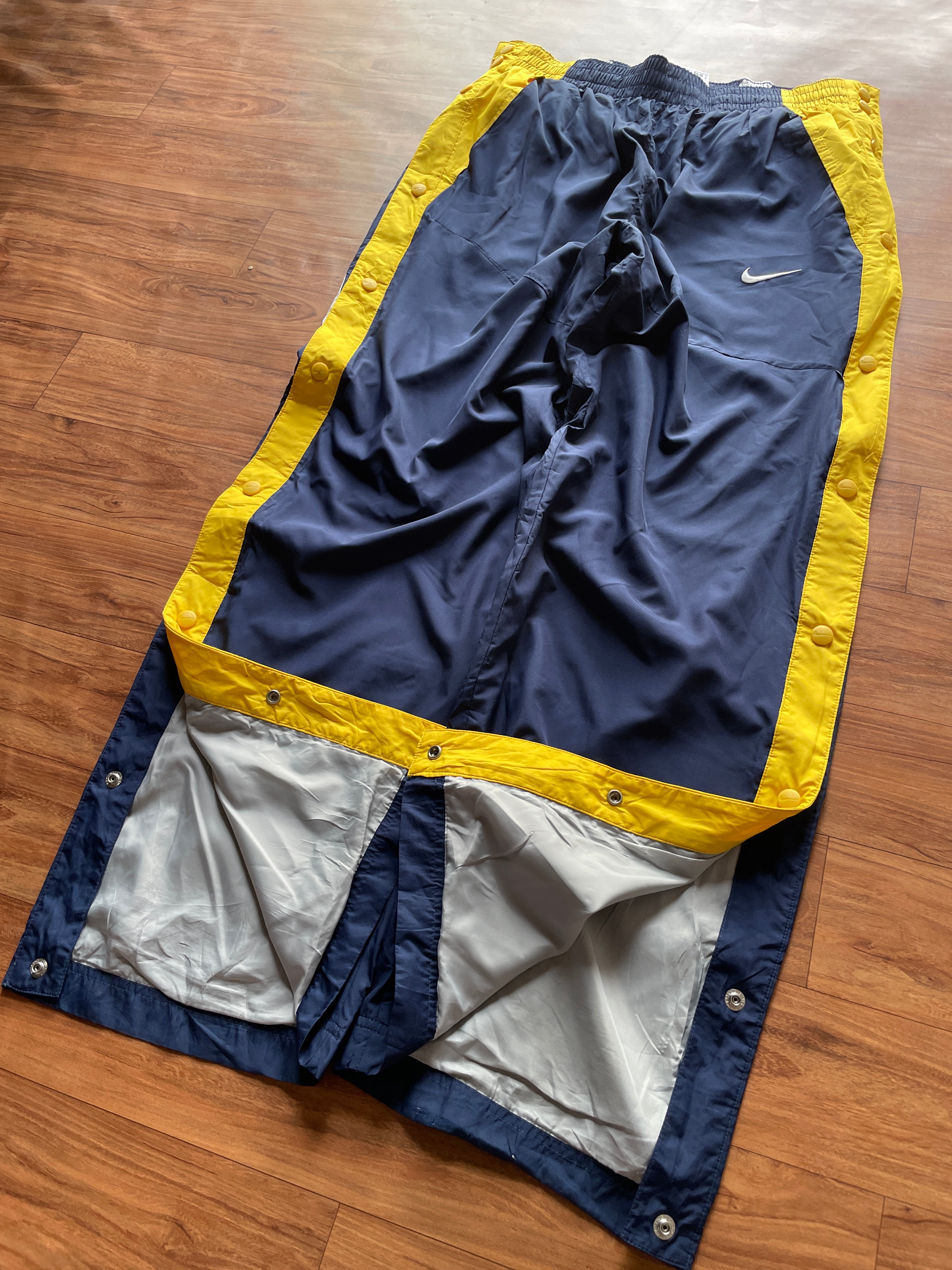 Nike (super rare )