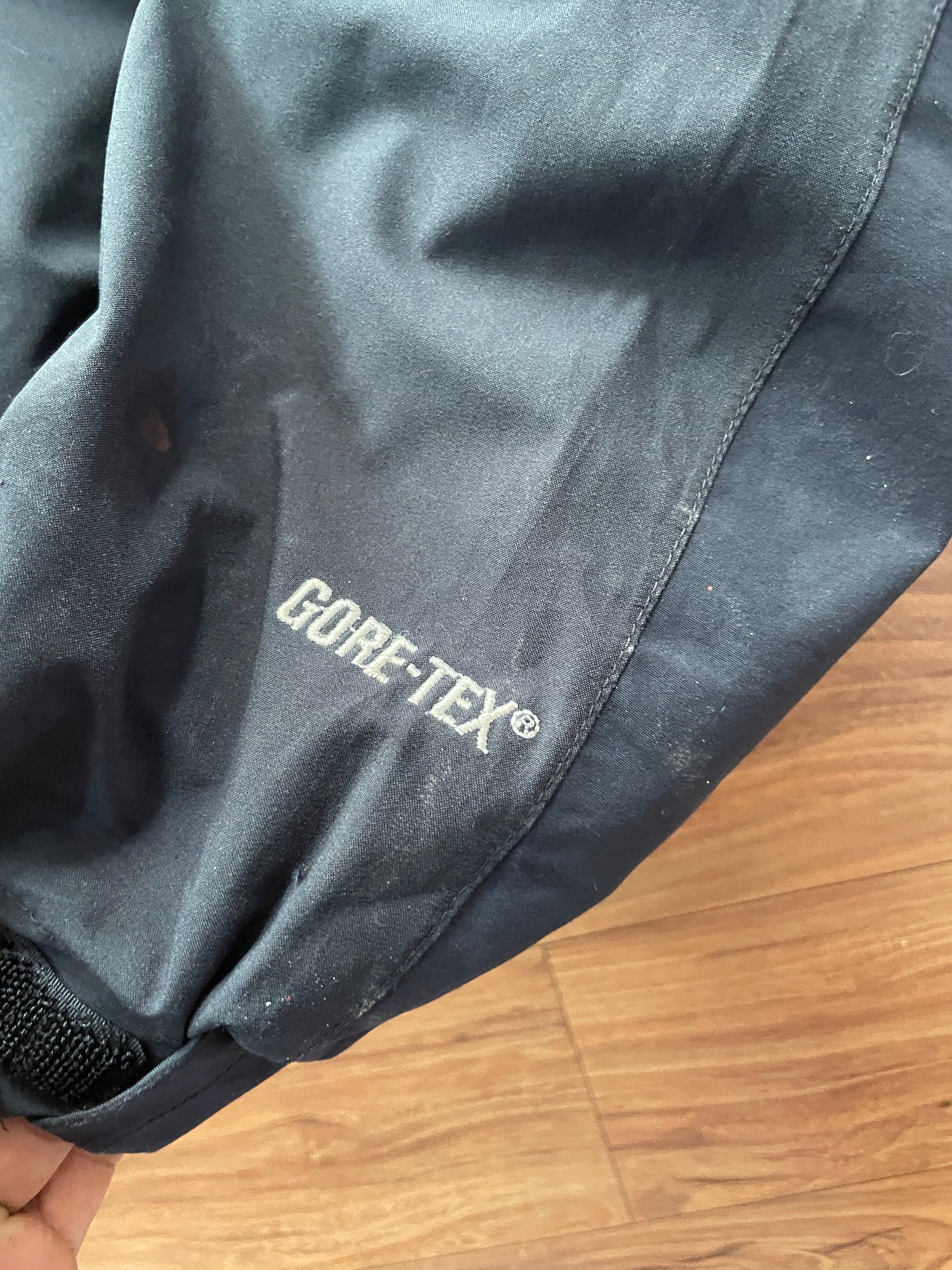 The north face heavy jacket  (gore-tex )