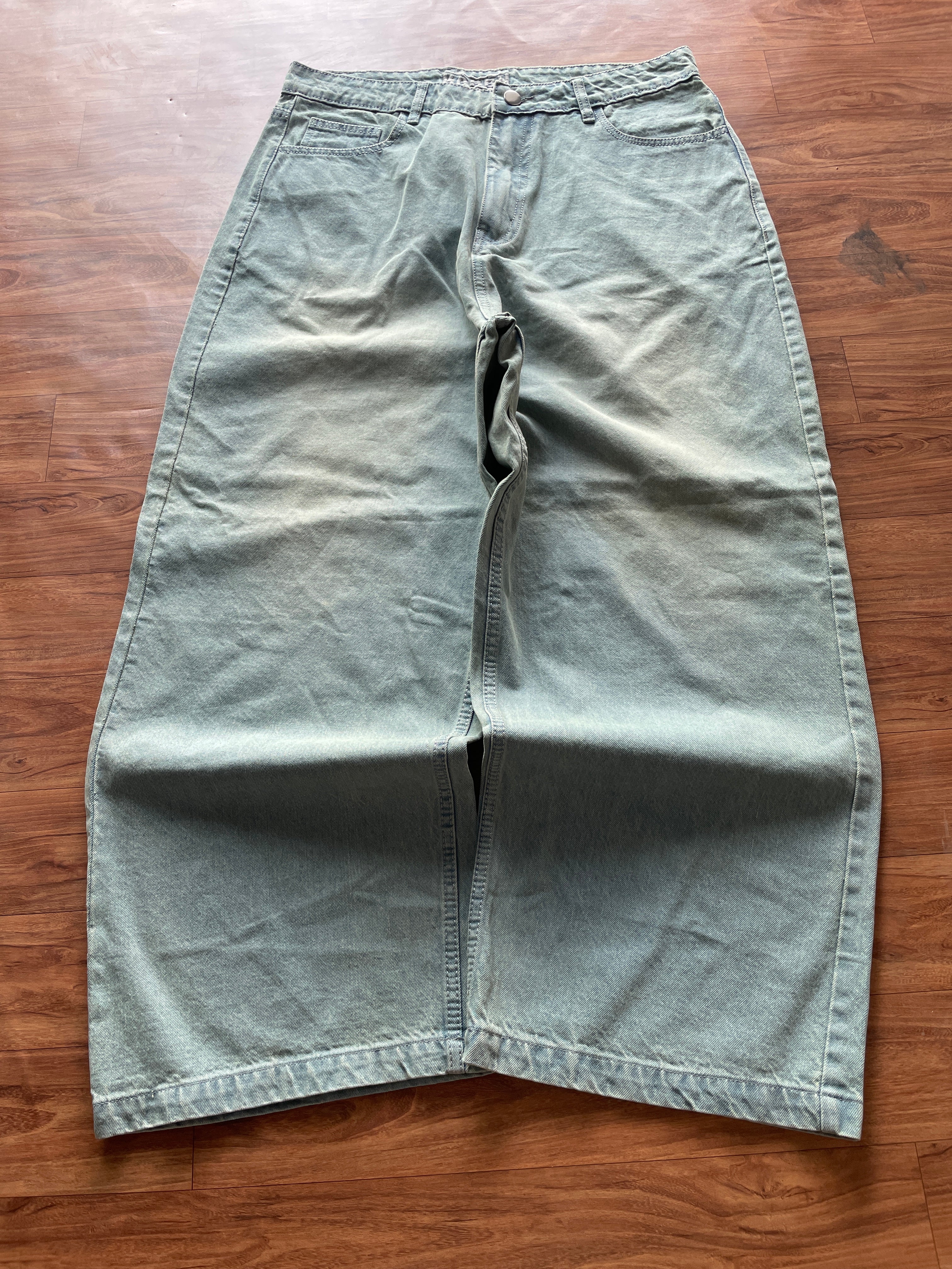 Real baggy low rise jeans