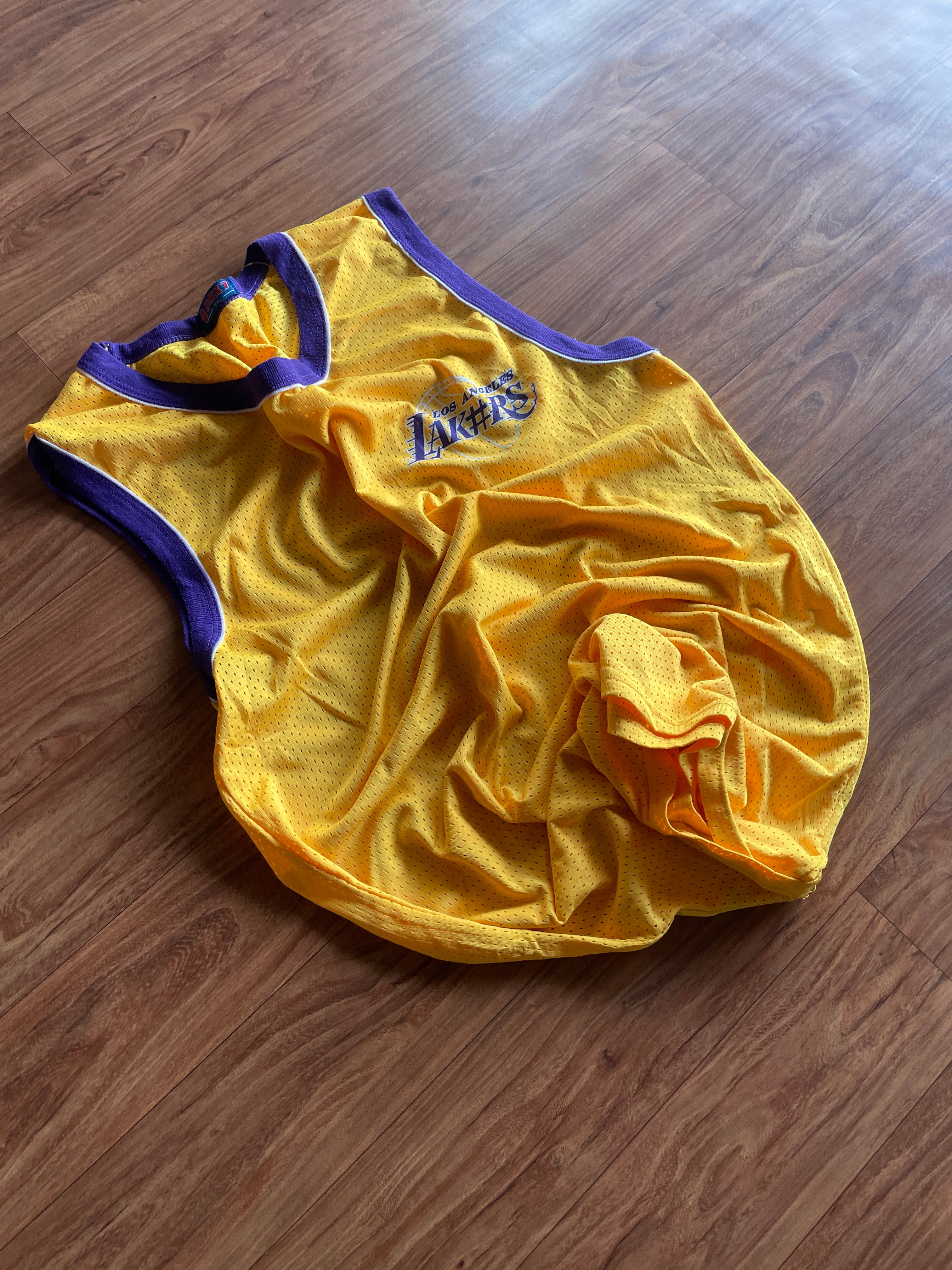 Lakers -M