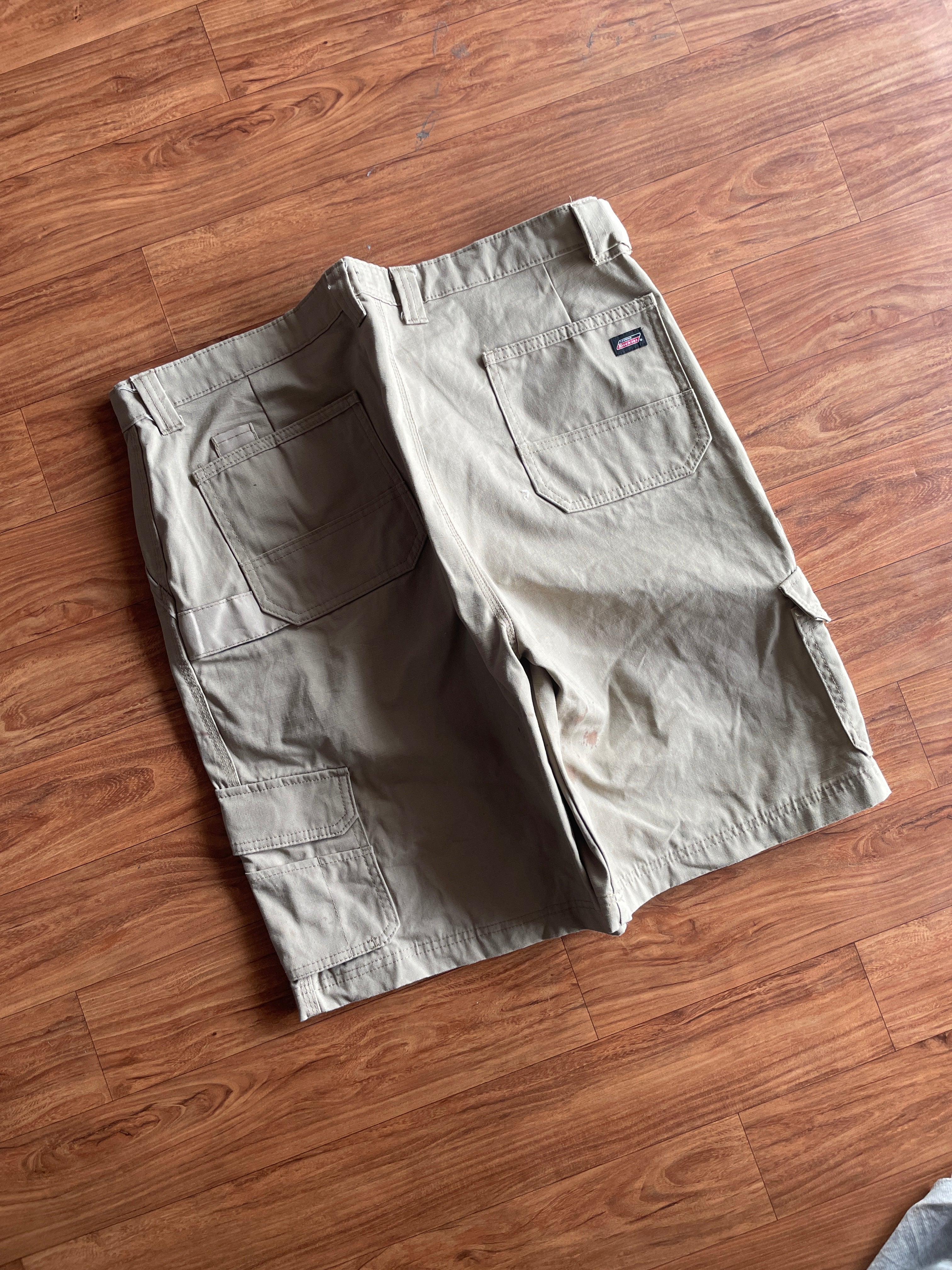 Dickies