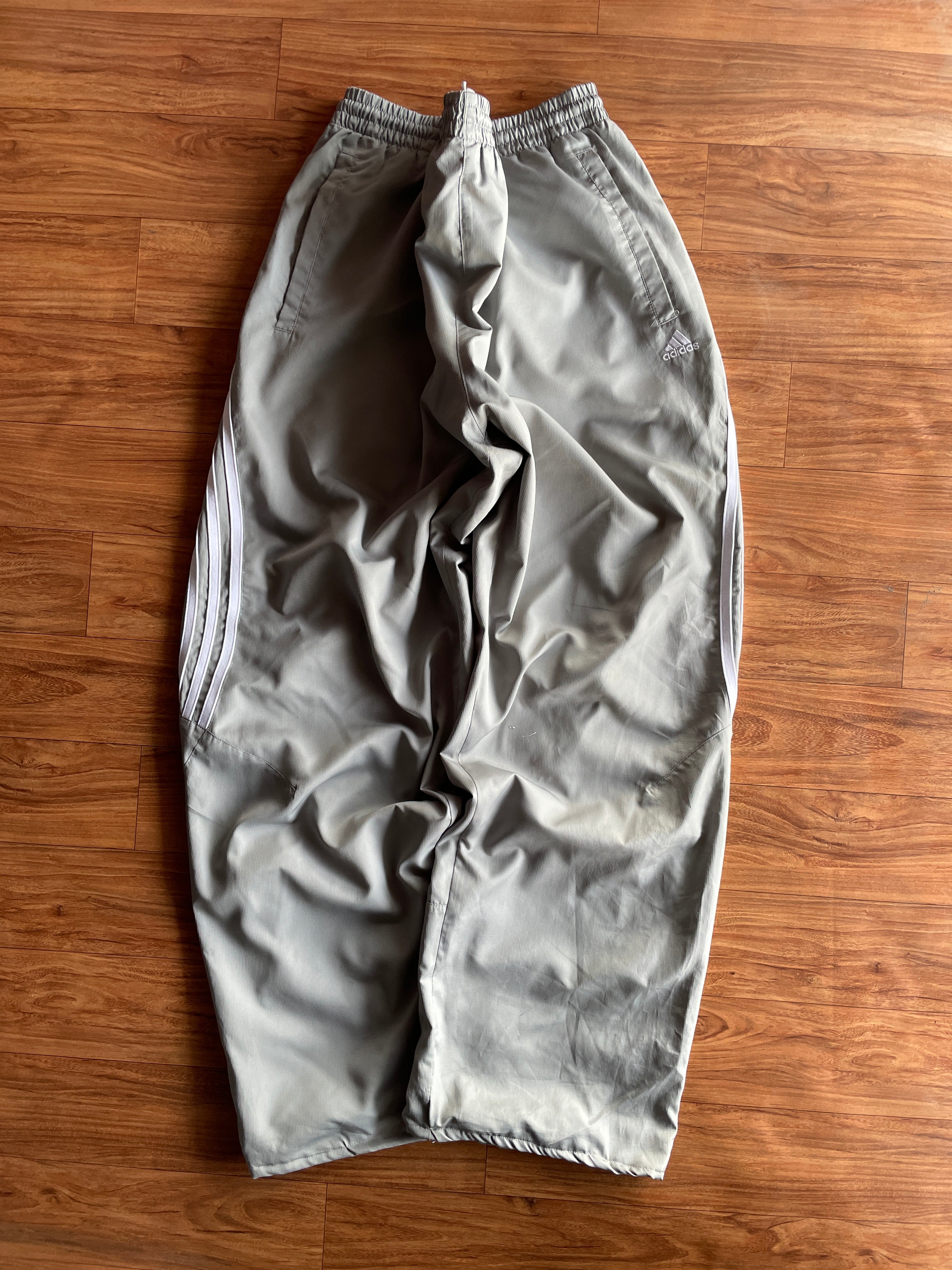 grey track(W34-36 L40)