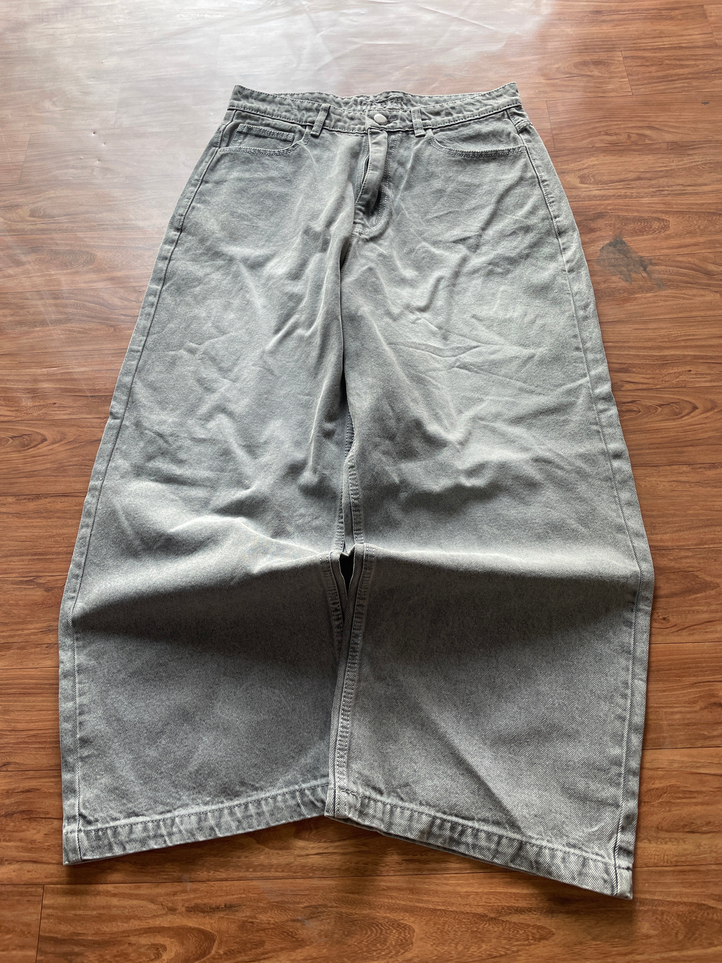 Real baggy low rise jeans