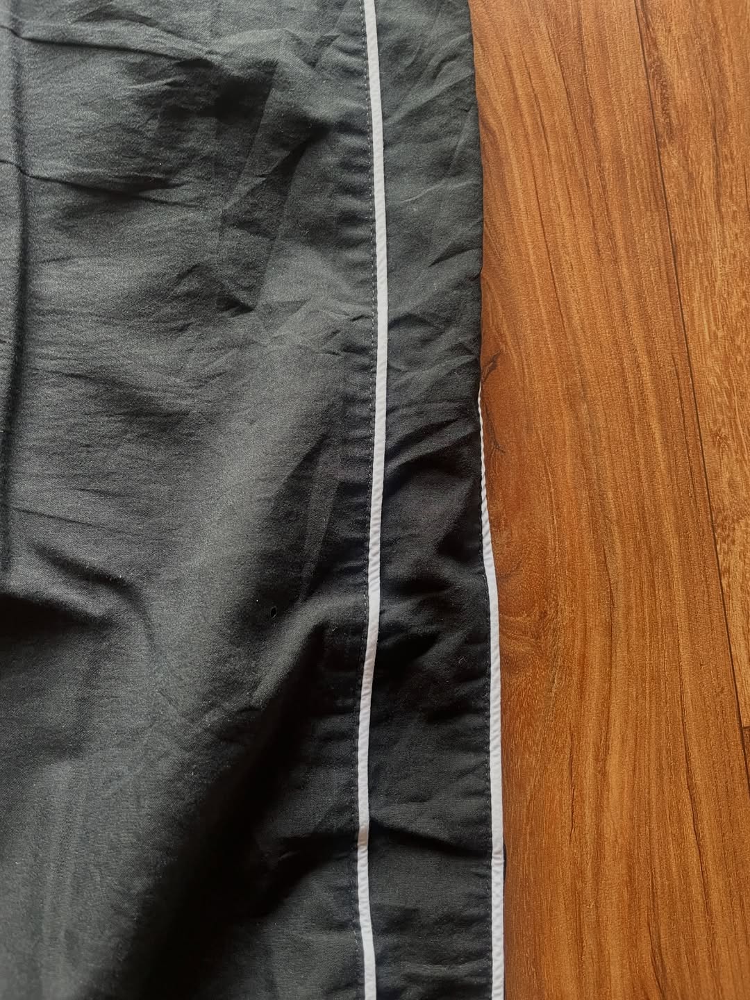 Vintage Black Track