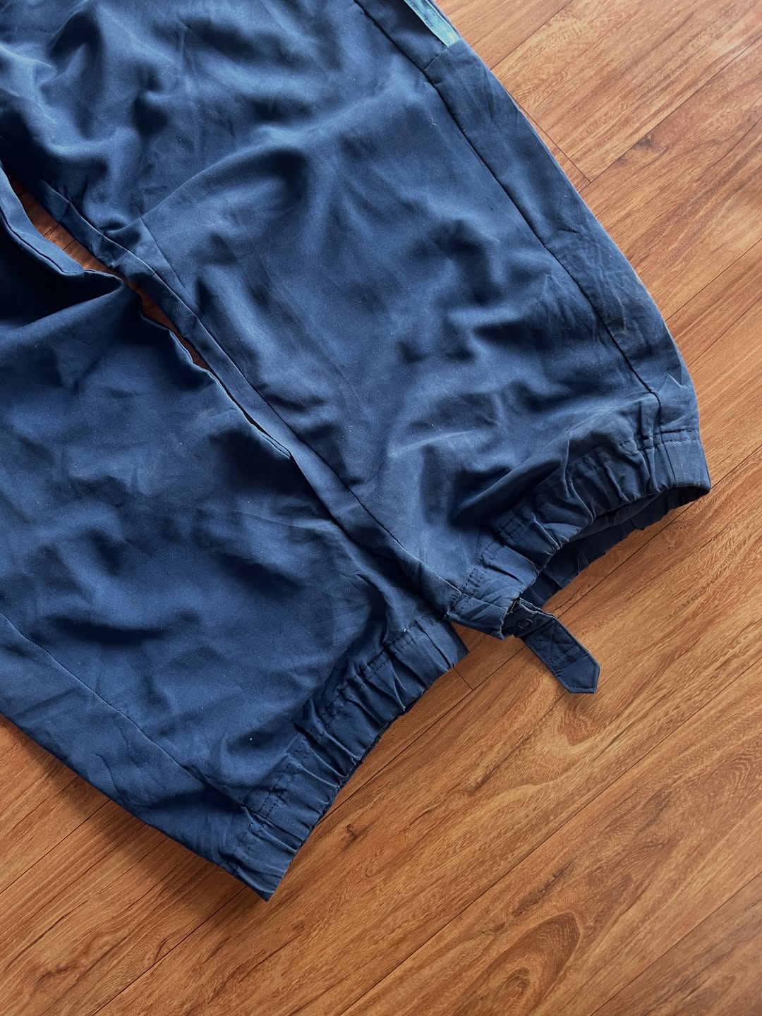 A*didas Blue stripe