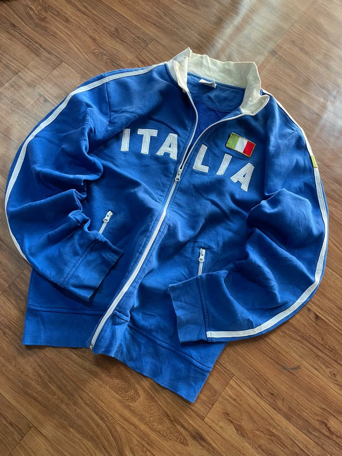 Italy blue