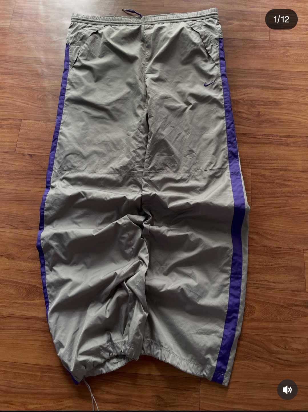 Nike violet