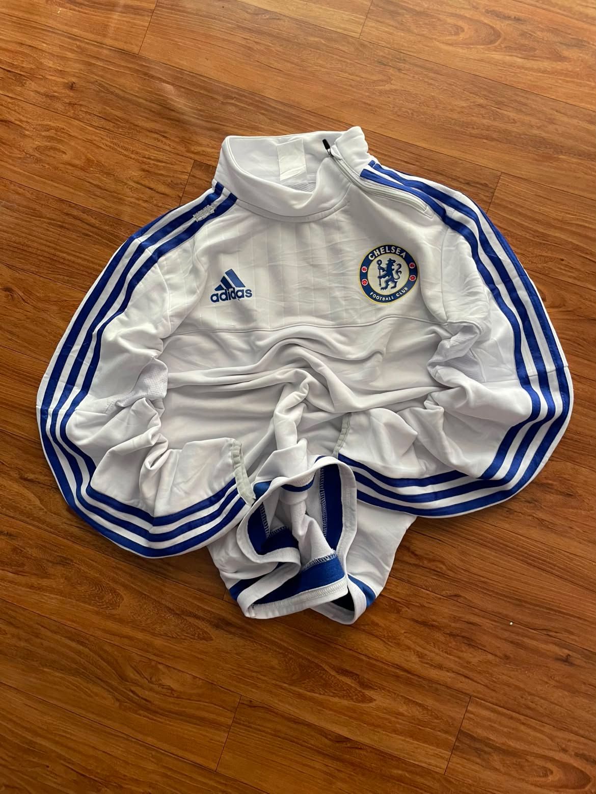 Chelsea full sleeves